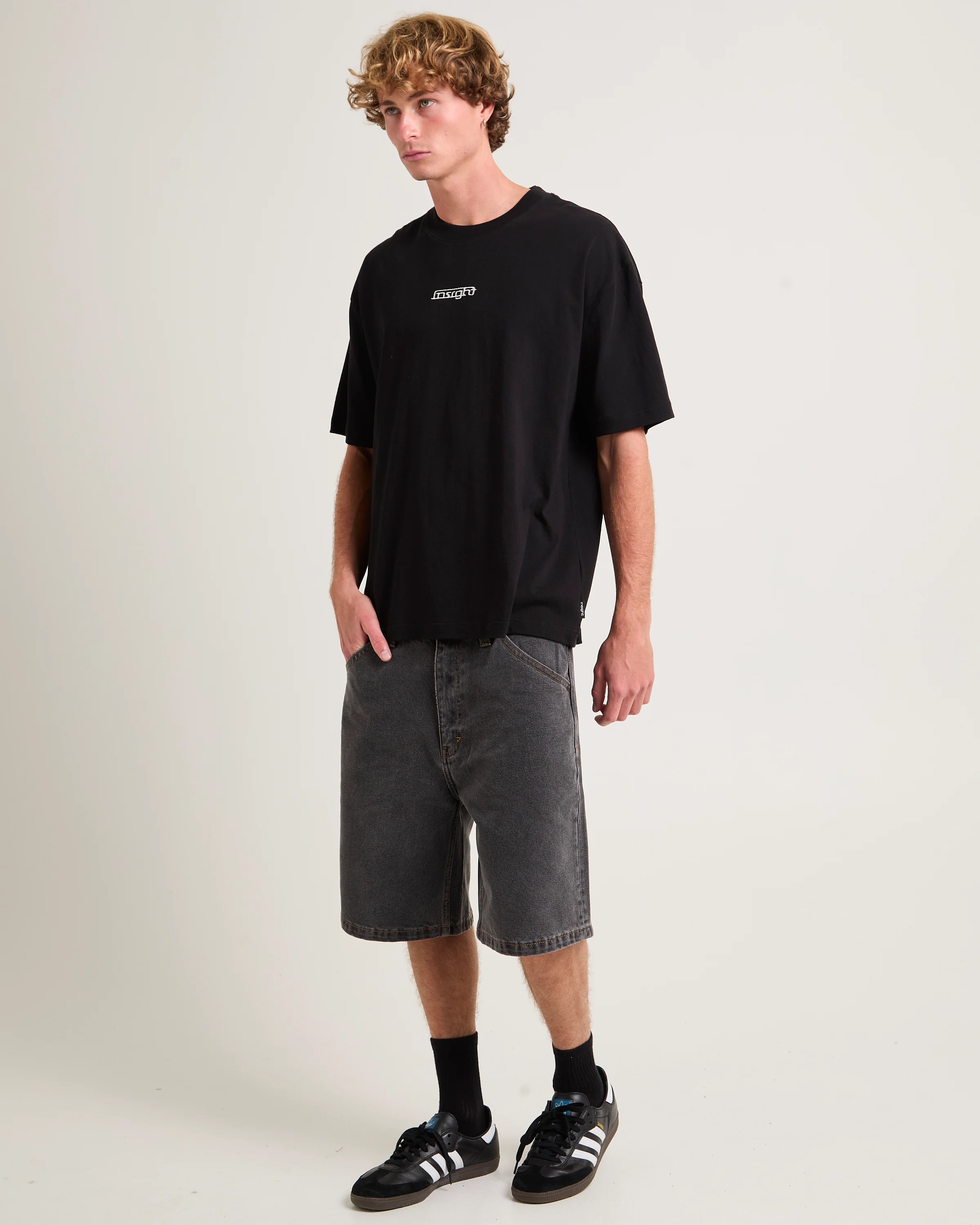 General T-Shirt - Image 4