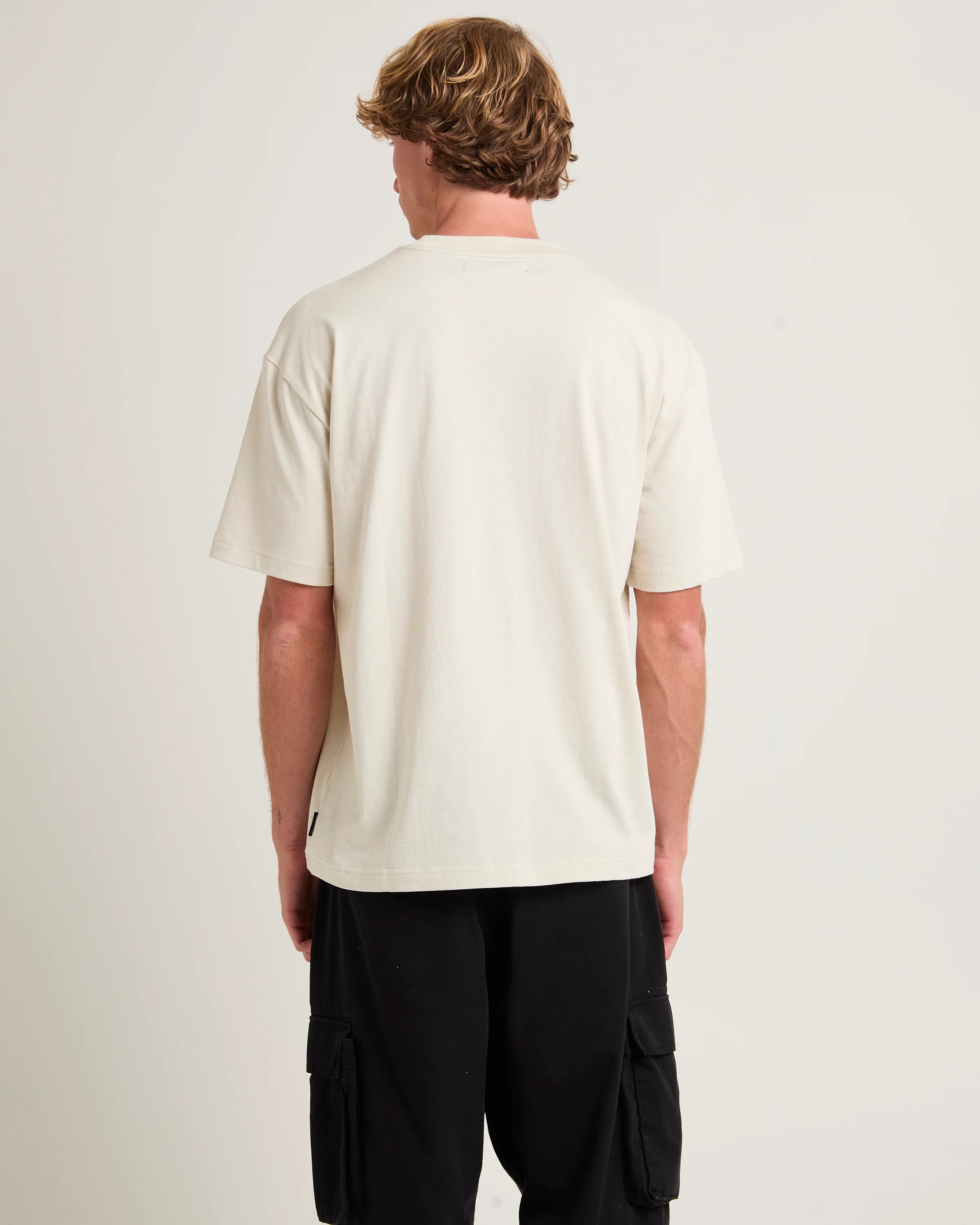 General T-Shirt - Image 2