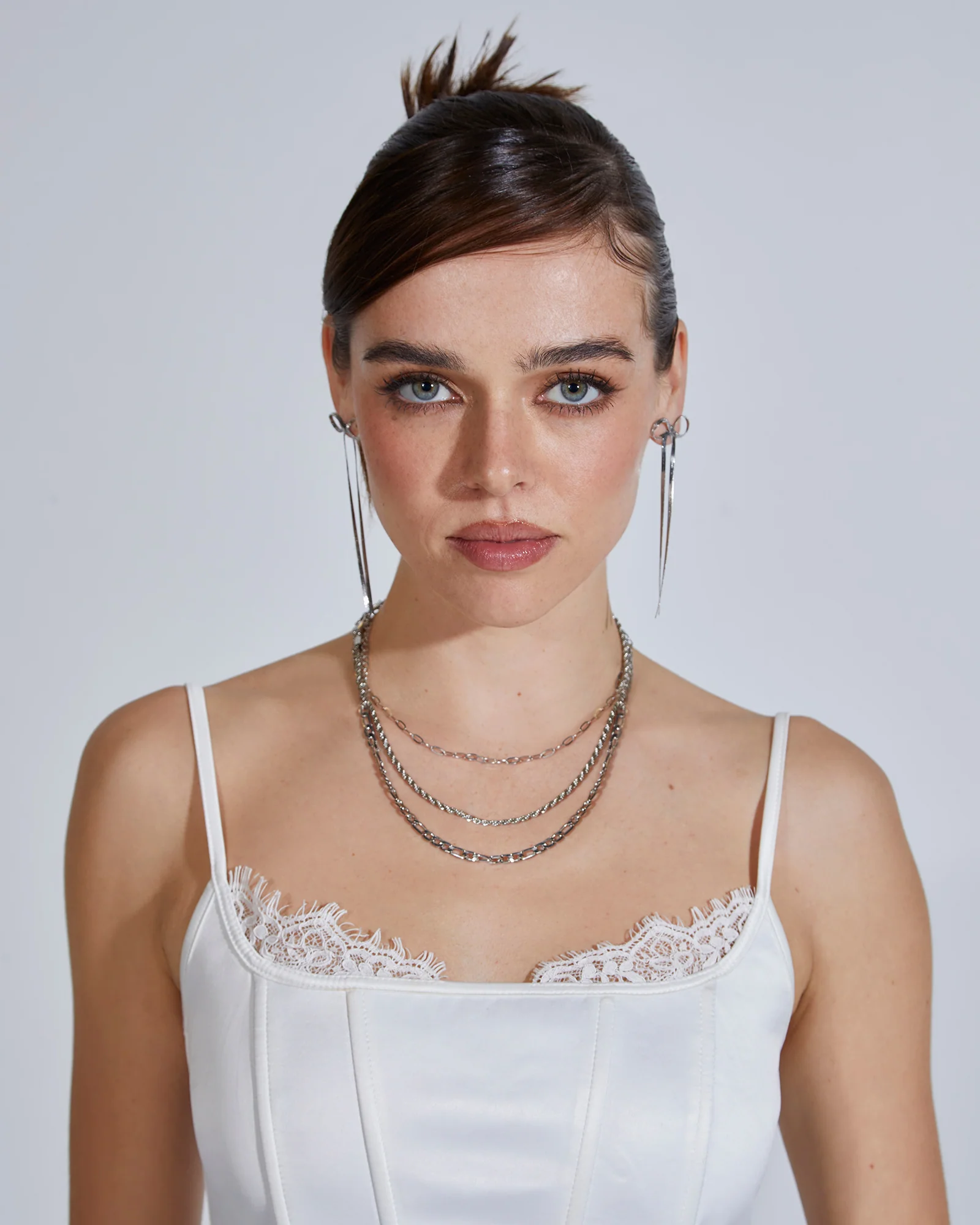 Georgia Bow Earrings - Image 3