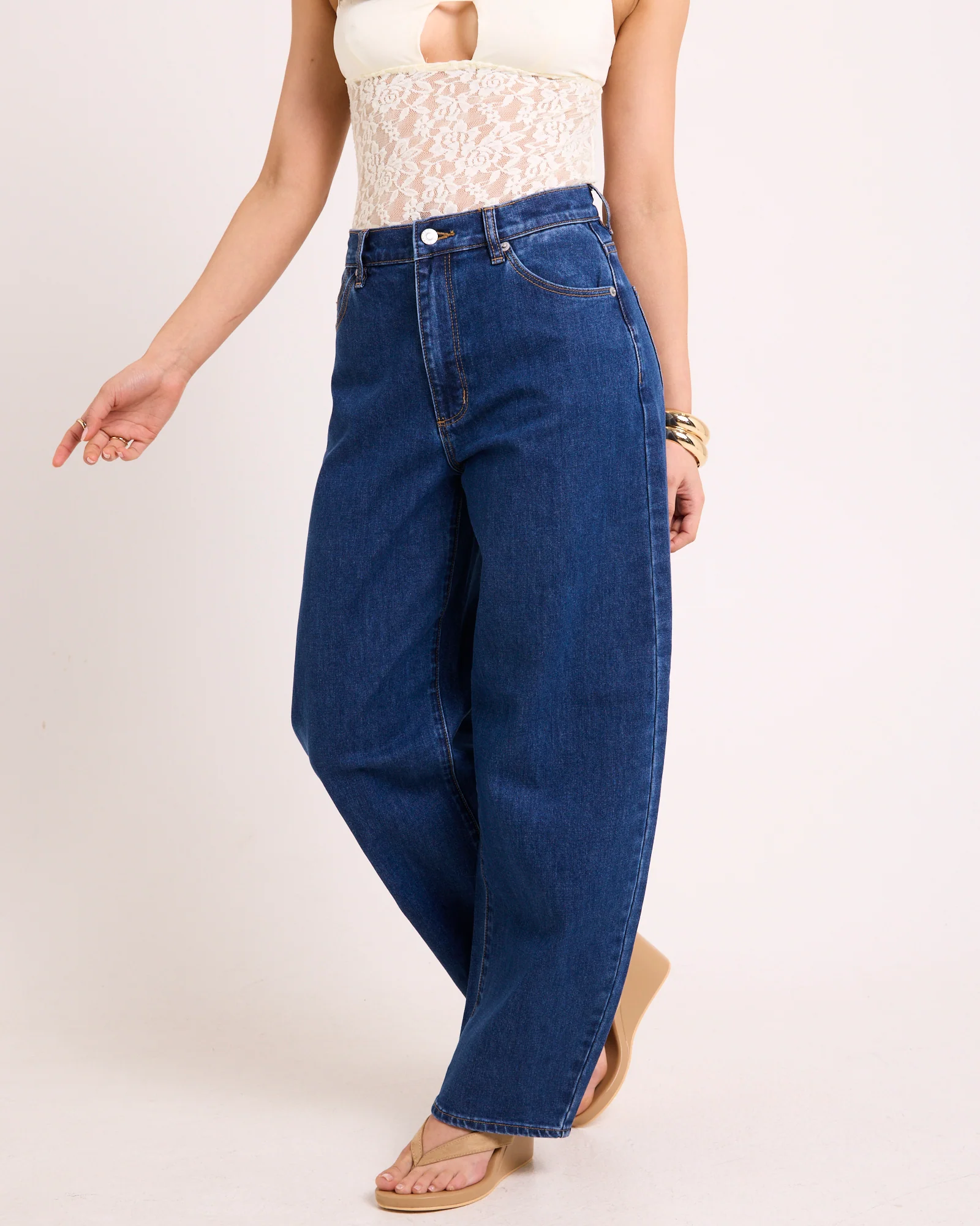 Gigi Barrel Denim Jeans Forever Blue - Image 3