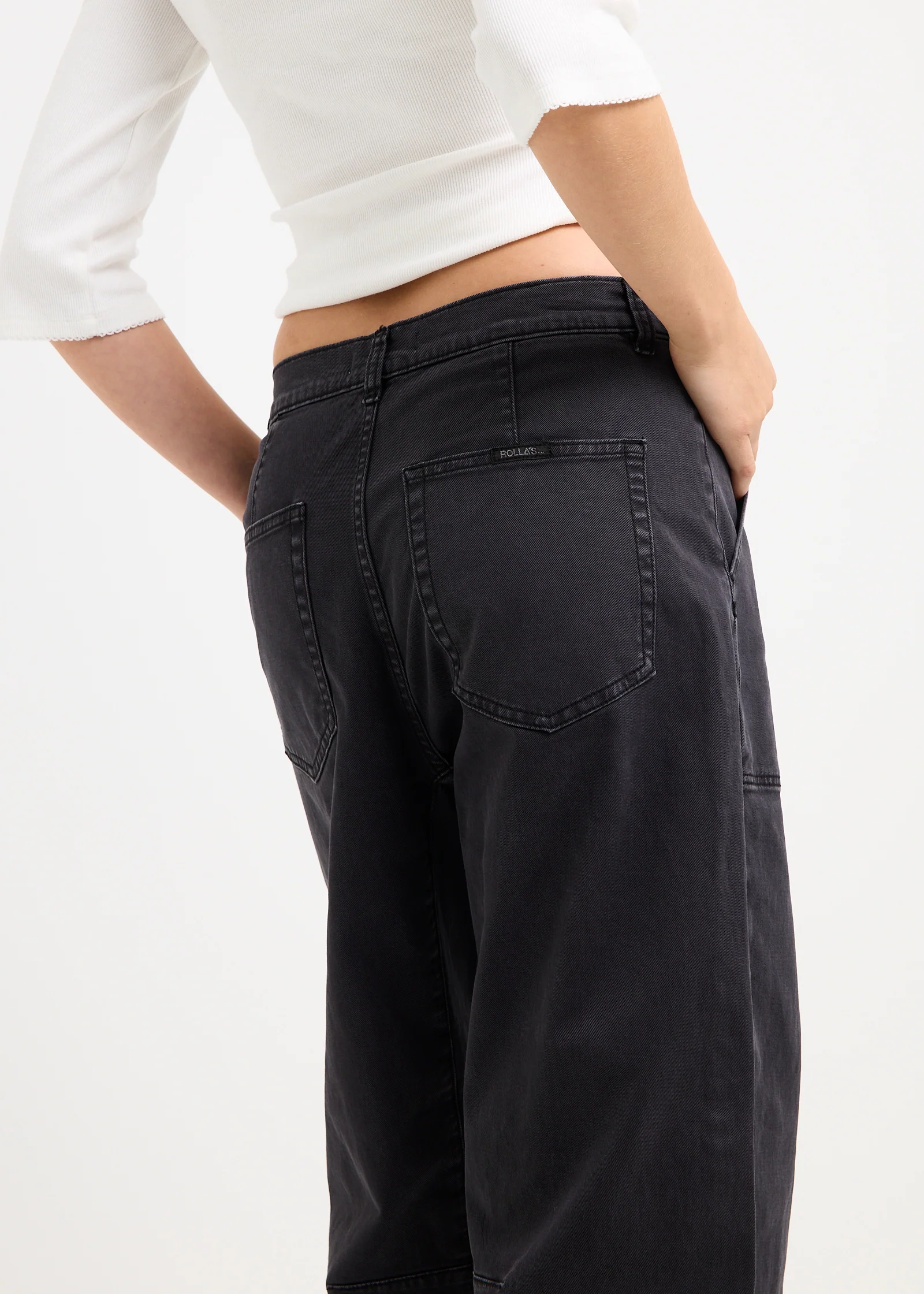Gigi Barrel Denim Jeans - Image 5
