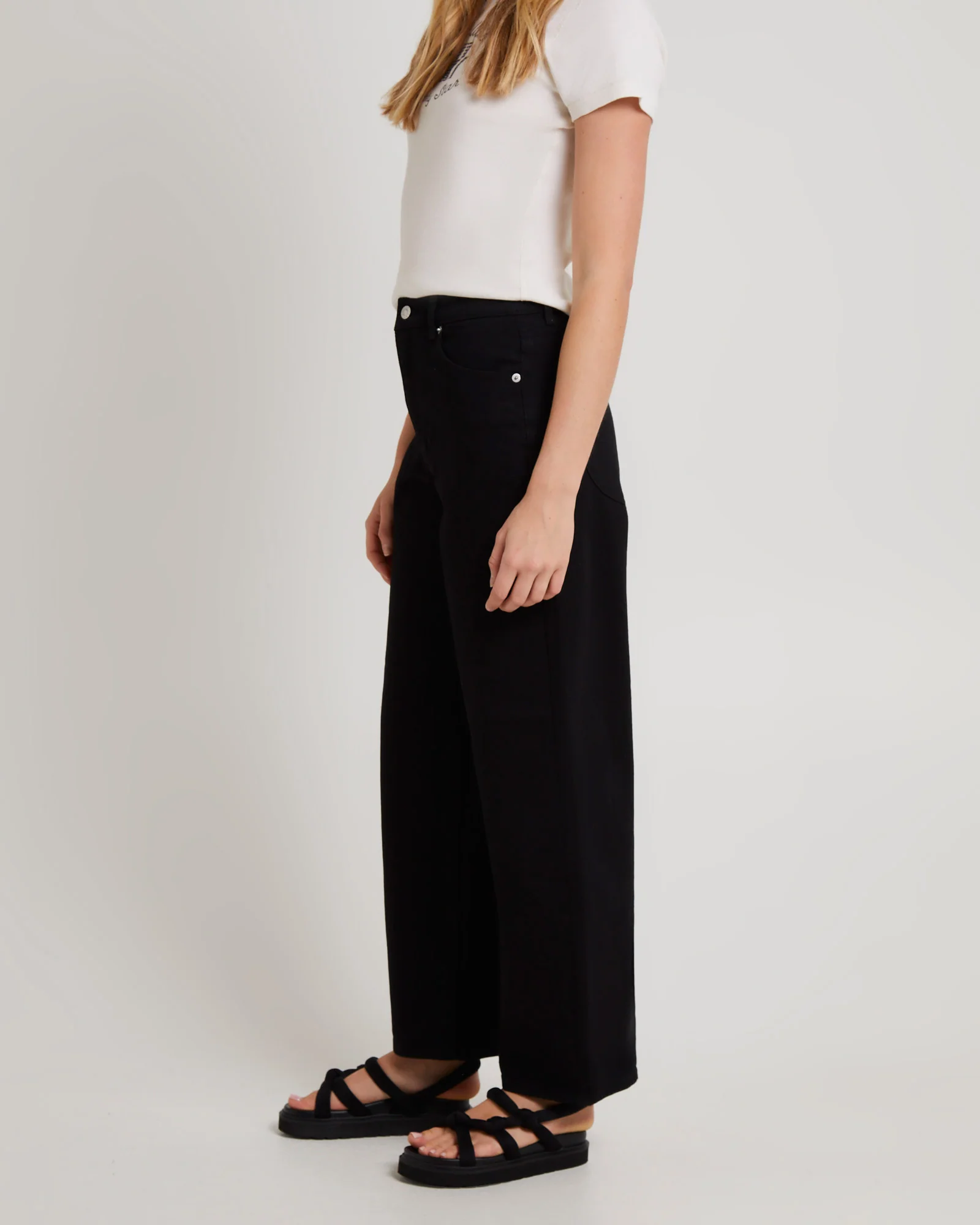 Gigi Barrel Jeans Forever Black - Image 4