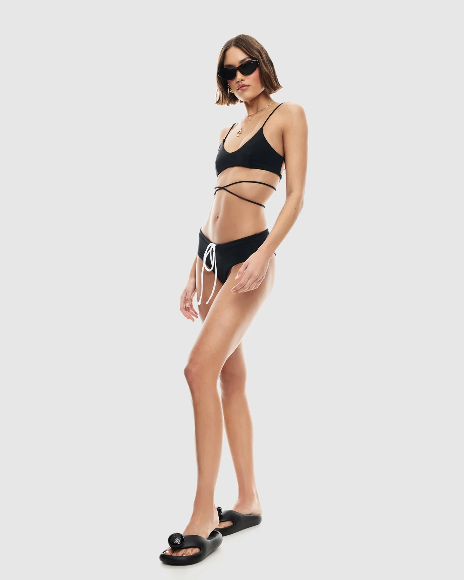 Gisele Bikini Bottom - Image 6