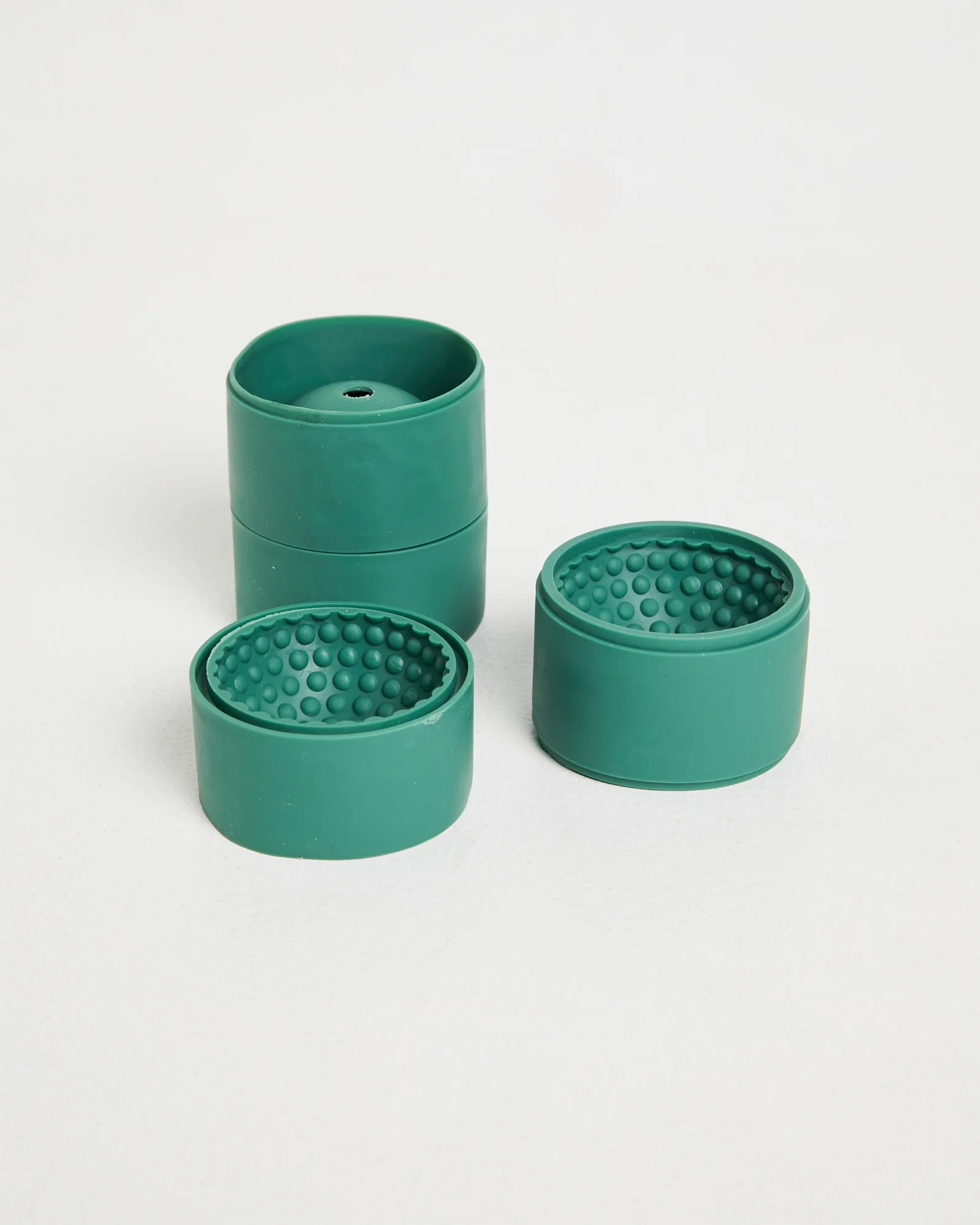 Golf Ball Ice Cube Maker - Image 2