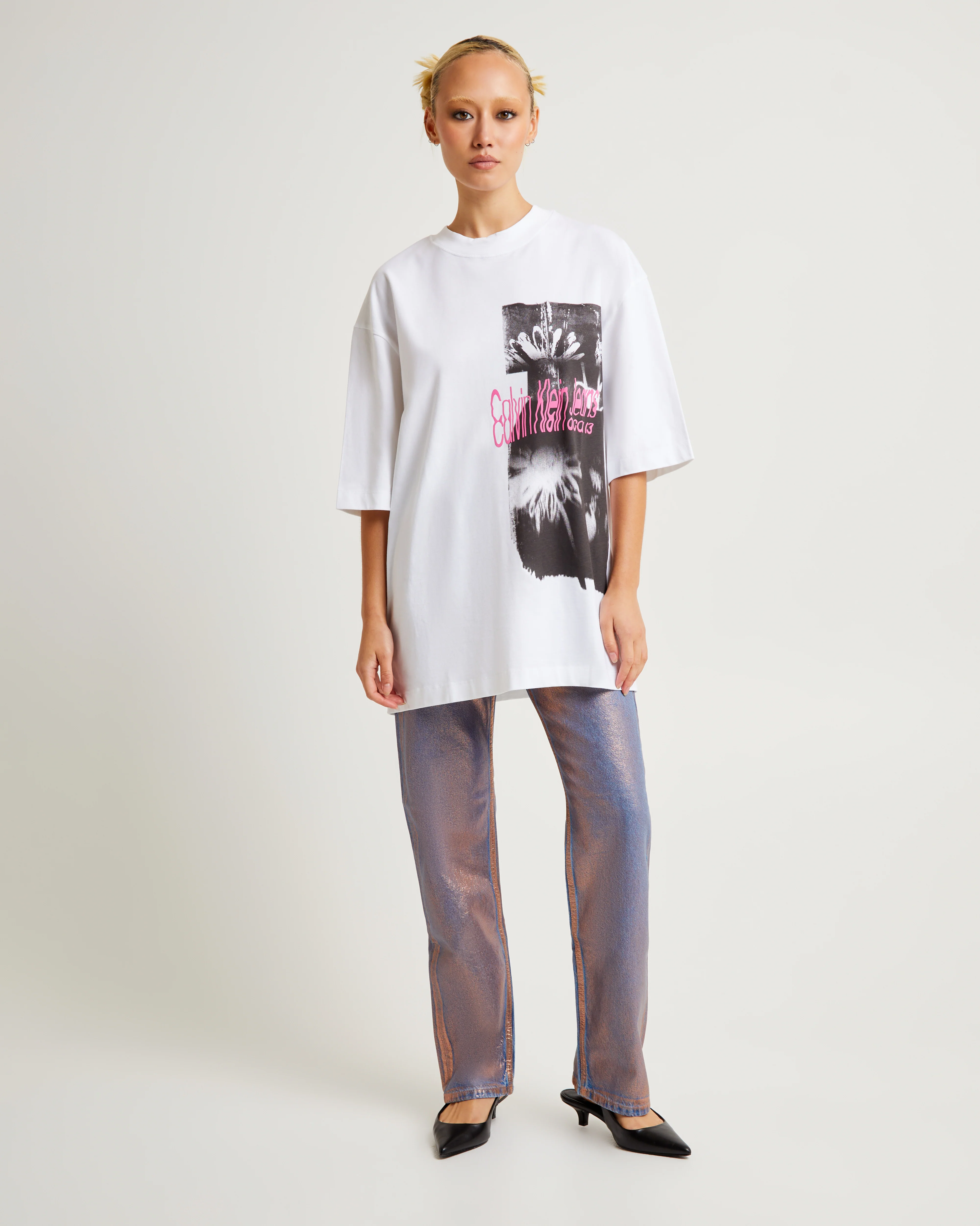 Graphic Tee Disrupted Floral - Image 3