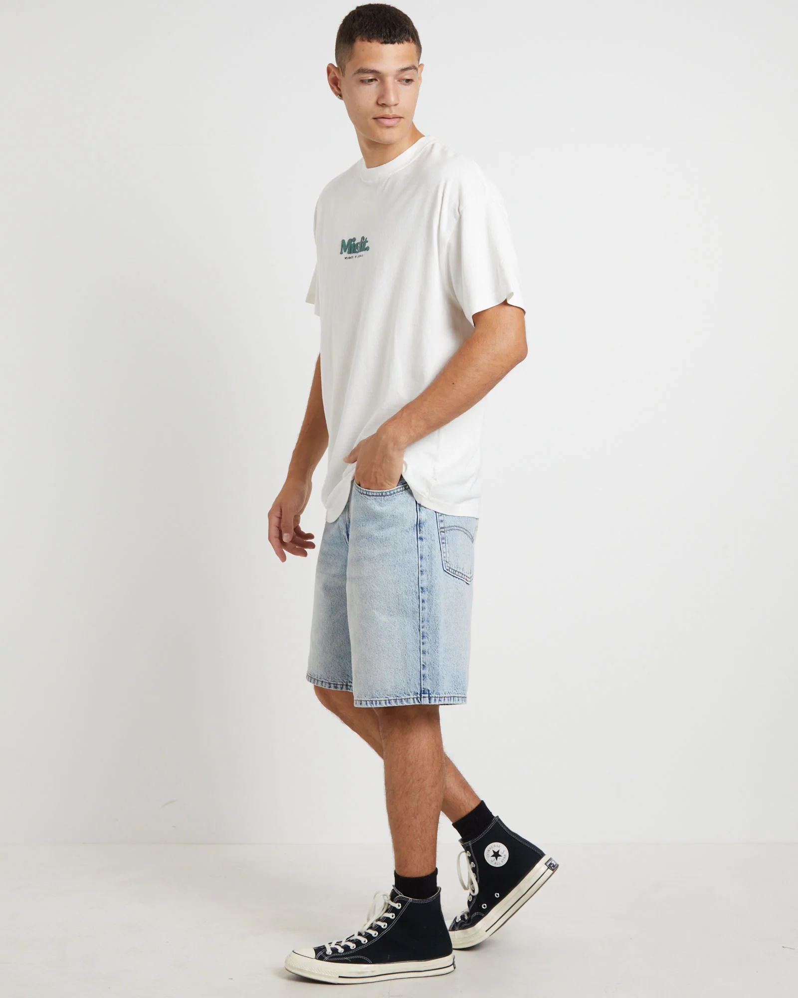 Groomy Short Sleeve T-Shirt in Pigment Thrift White - Image 4