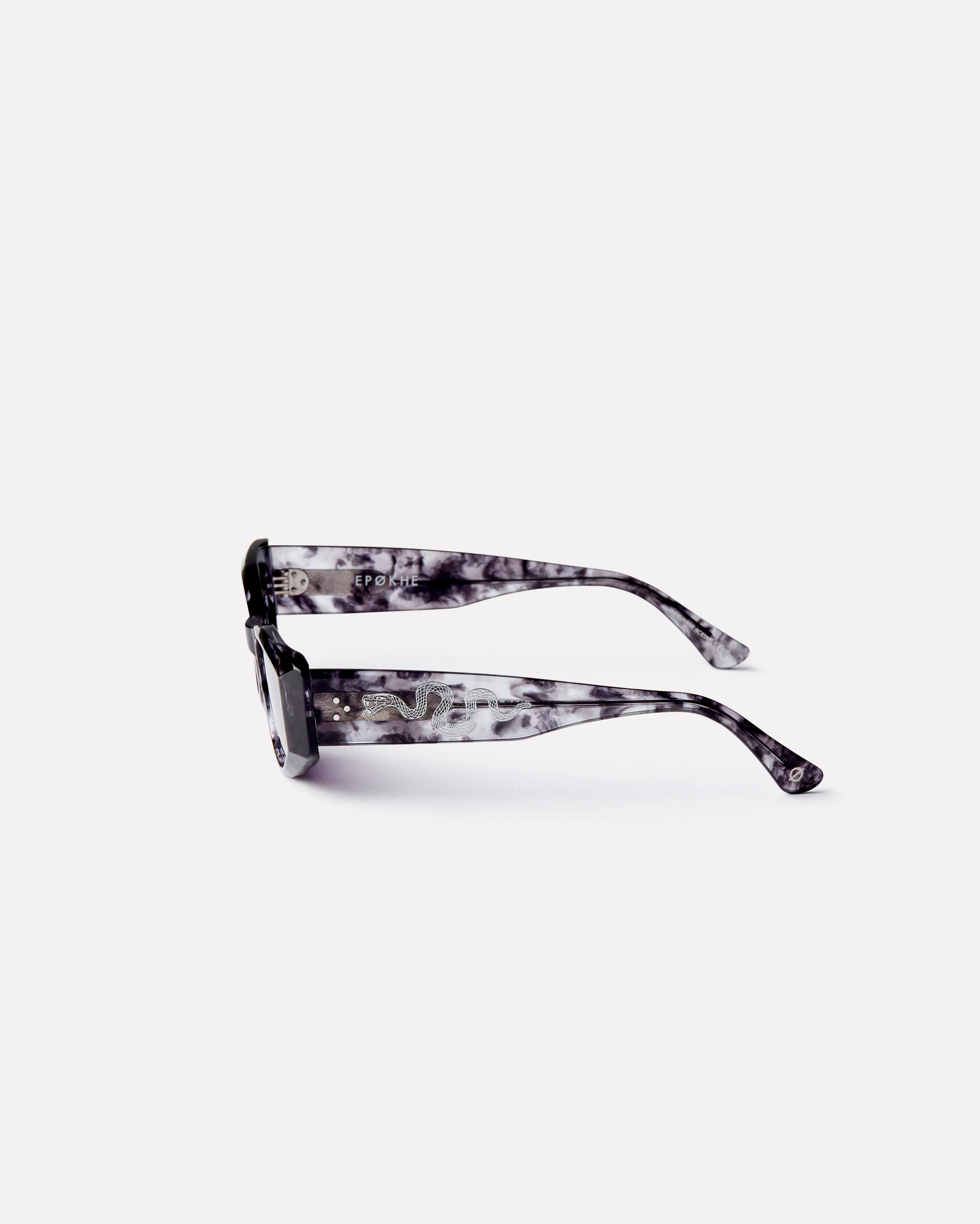 Guilty Sunglasses in Black Tortoise/Grey - Image 4
