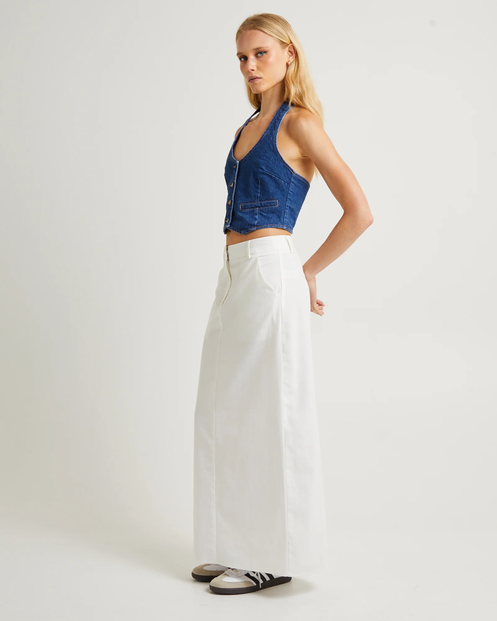 Halter Denim Vest Stone Organic - Image 4
