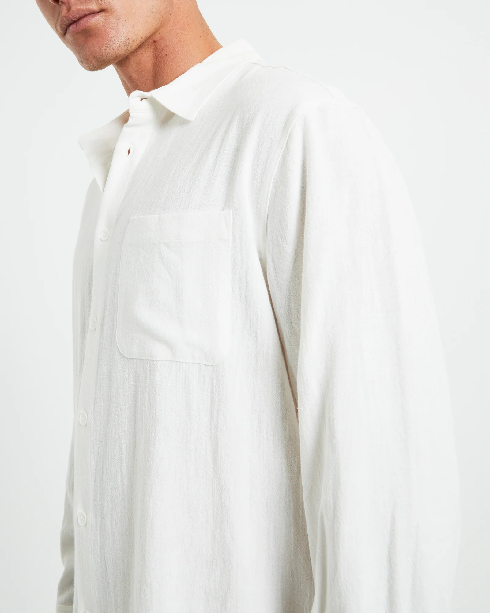 Harrison Linen Long Sleeve Shirt in White - Image 6
