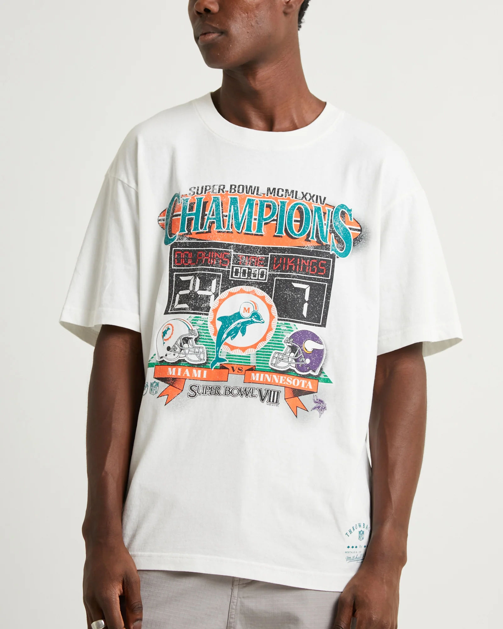 Head To Head Short Sleeve T-Shirt Dolphins Vintage White - Image 6
