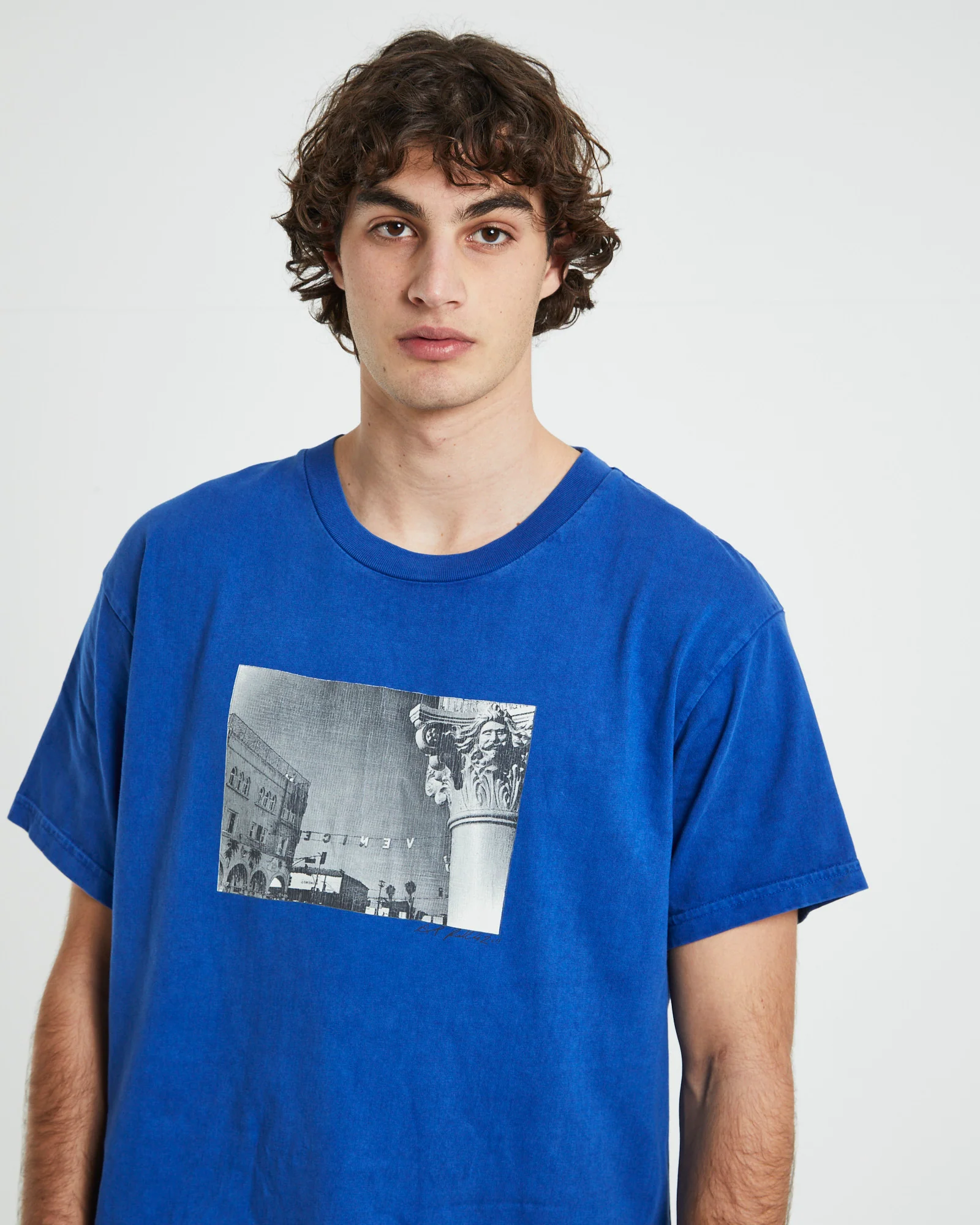 Heavy Venice Short Sleeve T-Shirt in Blue - Image 5