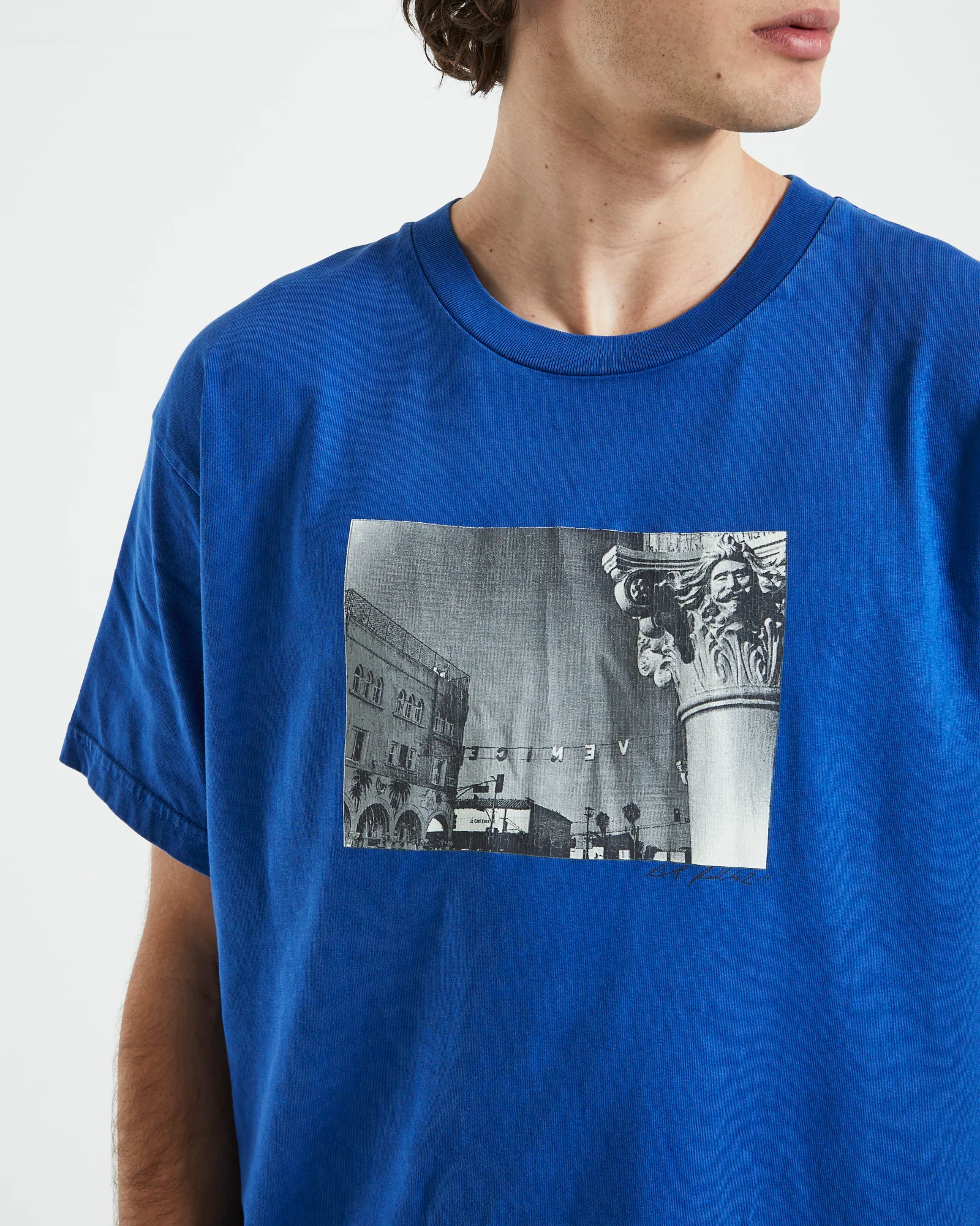 Heavy Venice Short Sleeve T-Shirt in Blue - Image 6