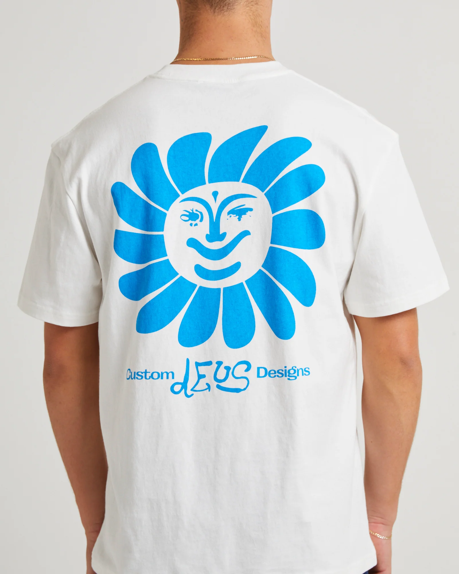 Helios T-Shirt - Image 5