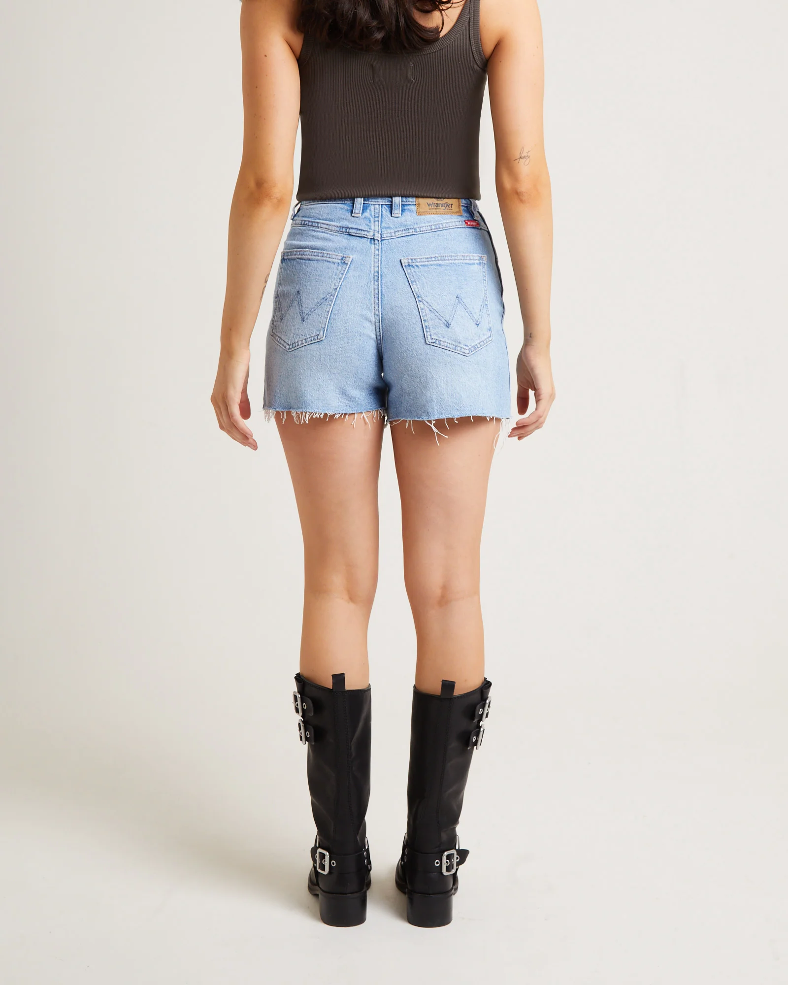 Hi Bells Denim Shorts in Roxette Rodie - Image 2