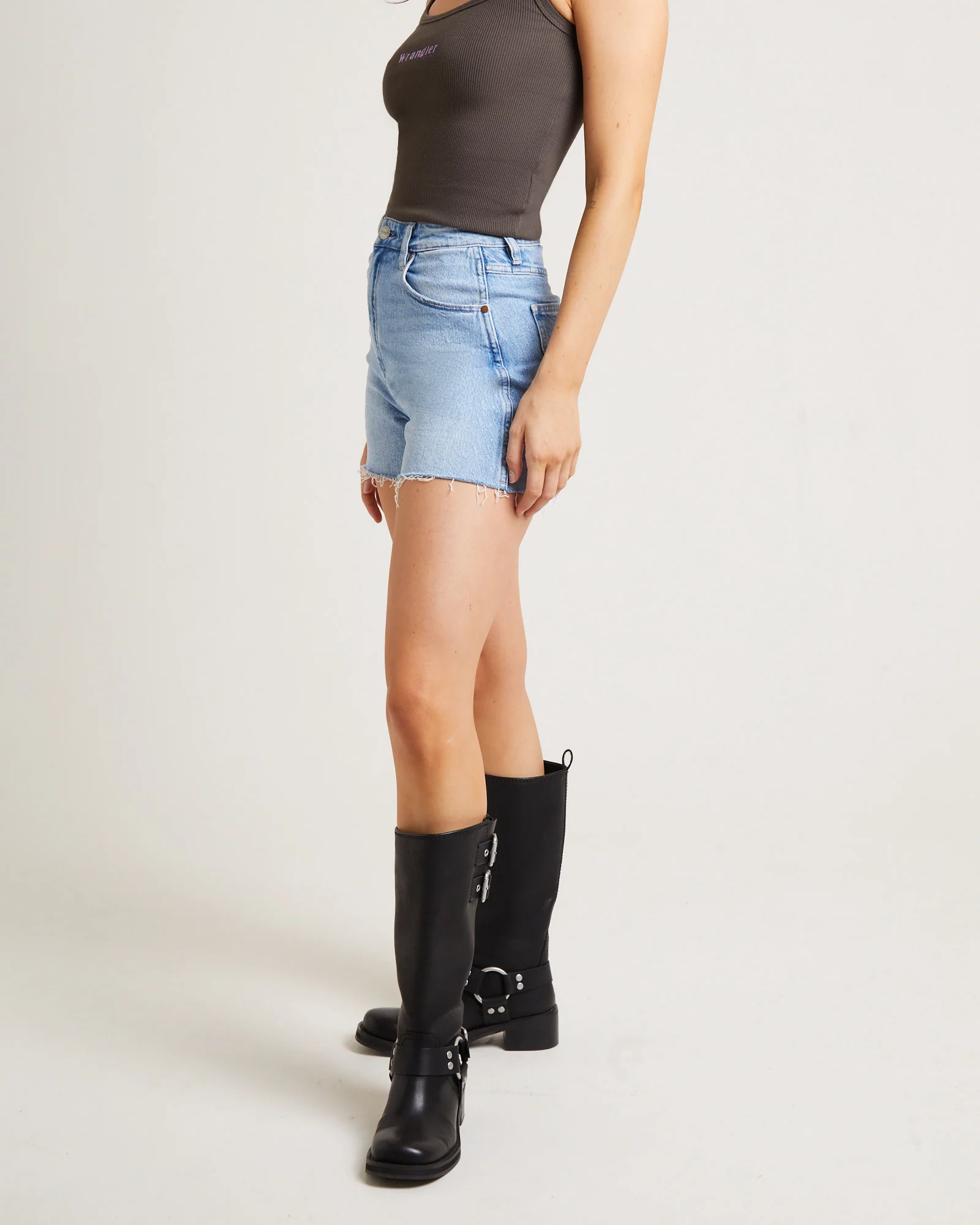 Hi Bells Denim Shorts in Roxette Rodie - Image 4