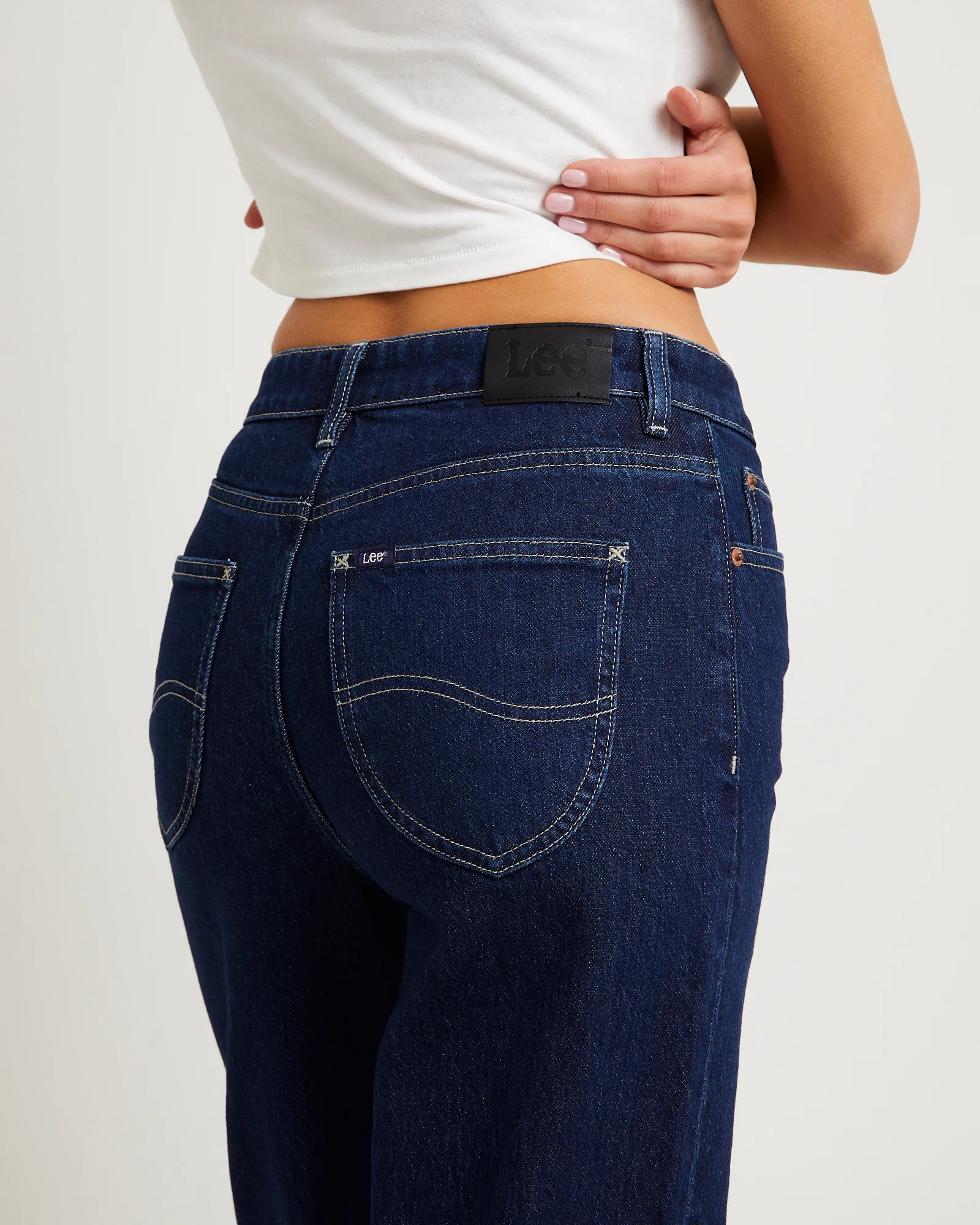 High Straight Crop Denim Jeans - Image 5