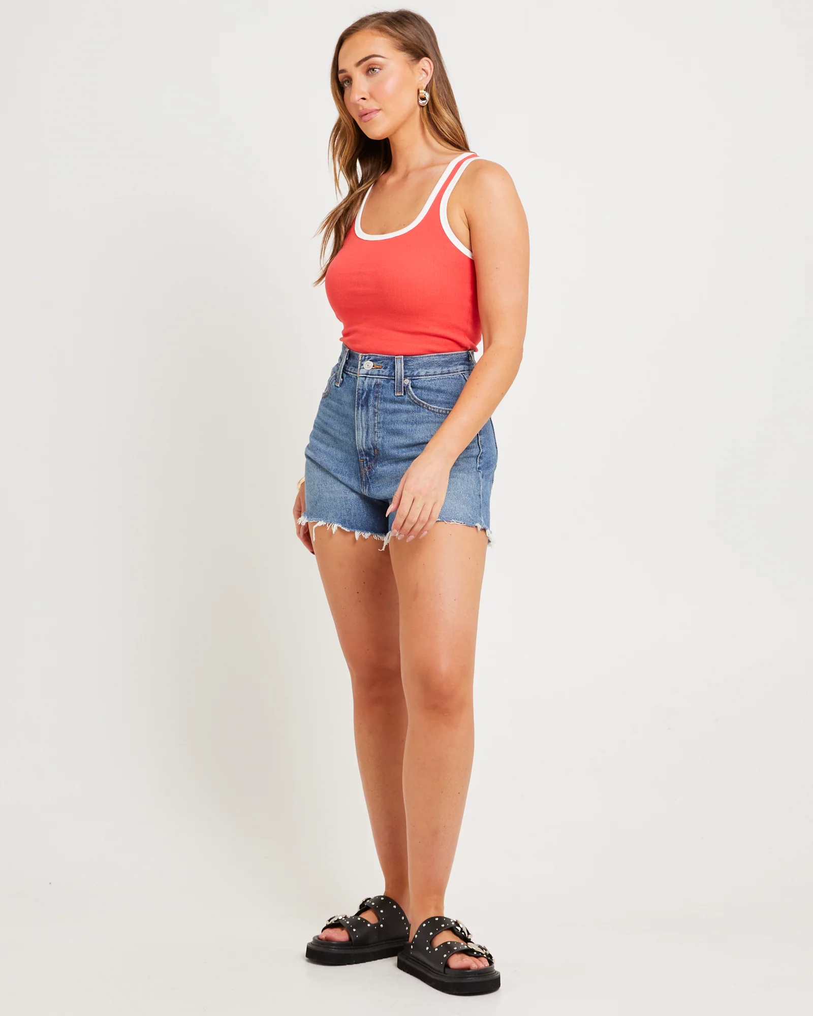 High-Waisted Mom Denim Shorts - Image 4