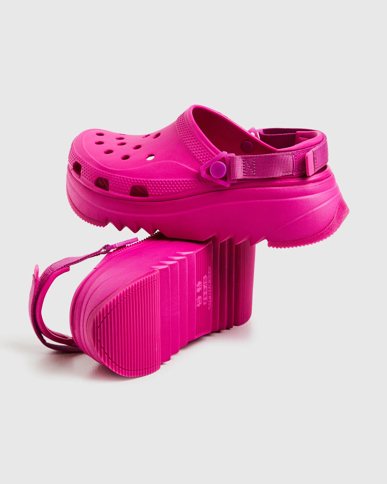 Hike 2.0 Clogs - Image 6