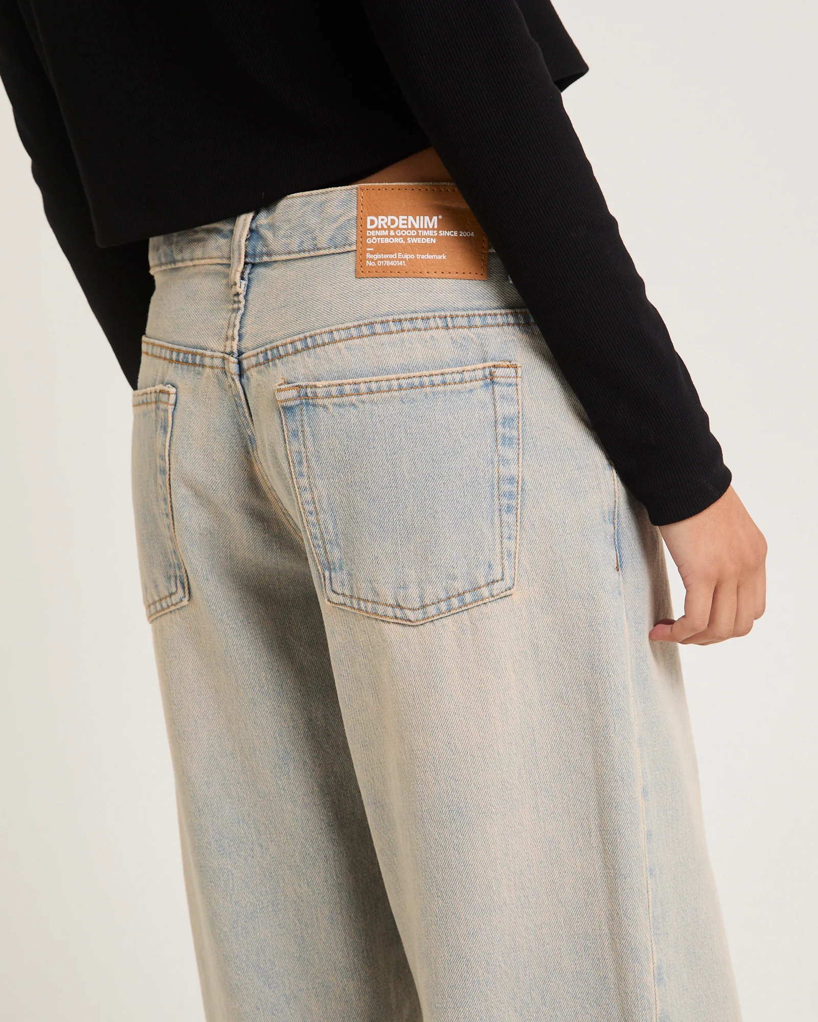 Hill Low Denim Jeans - Image 4