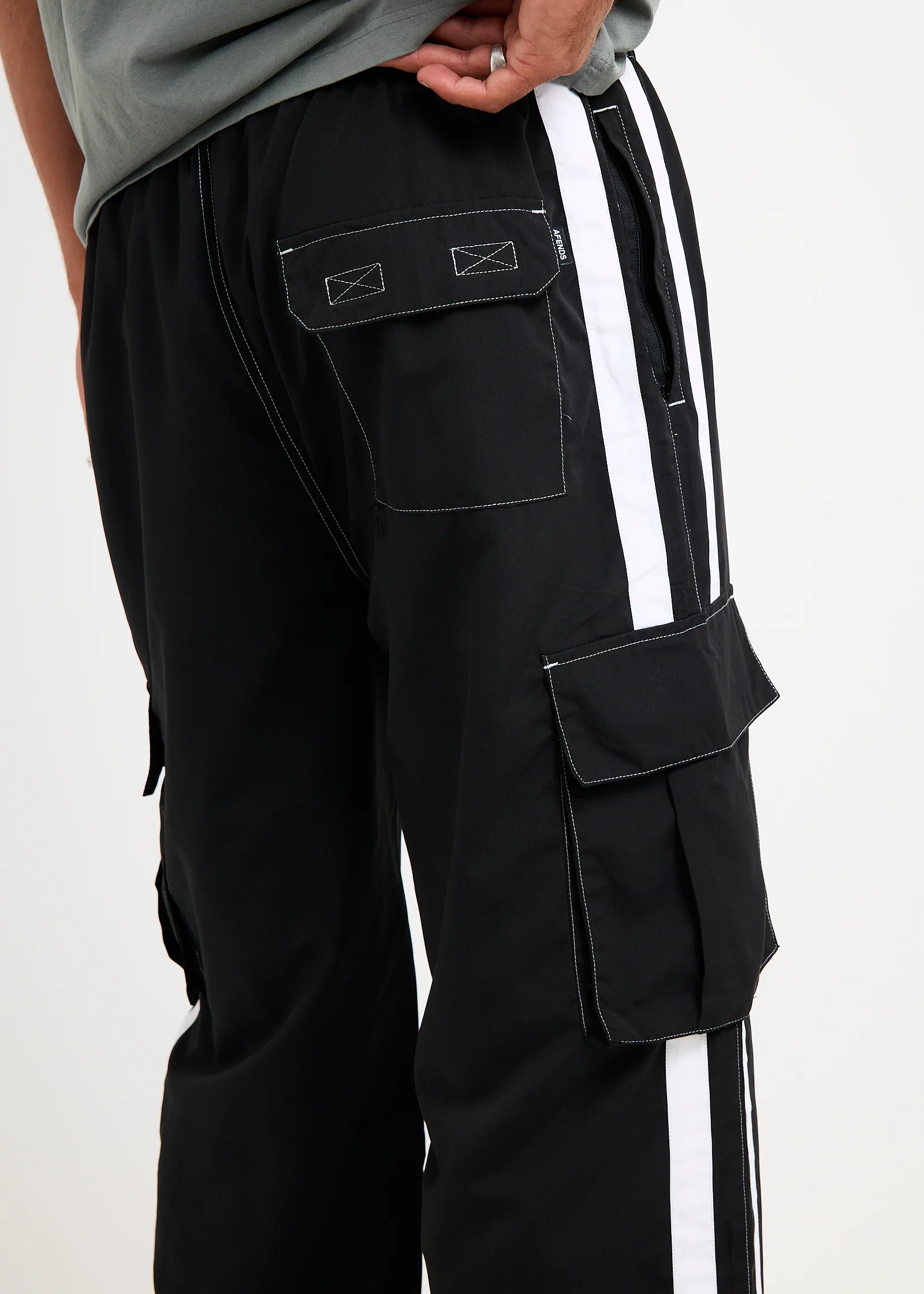 House Related Cargo Pant - Image 5