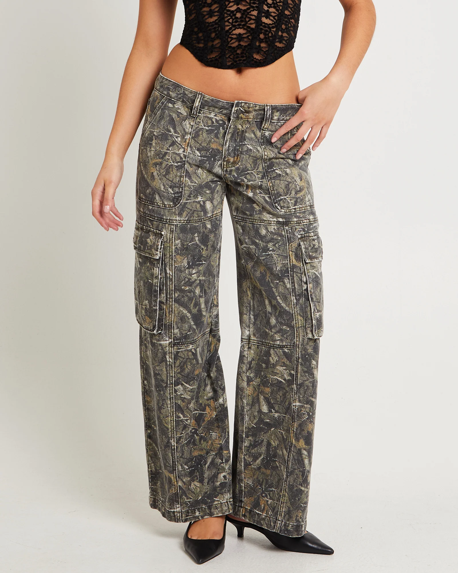 Hunter Camo Cargo Pants - Image 2