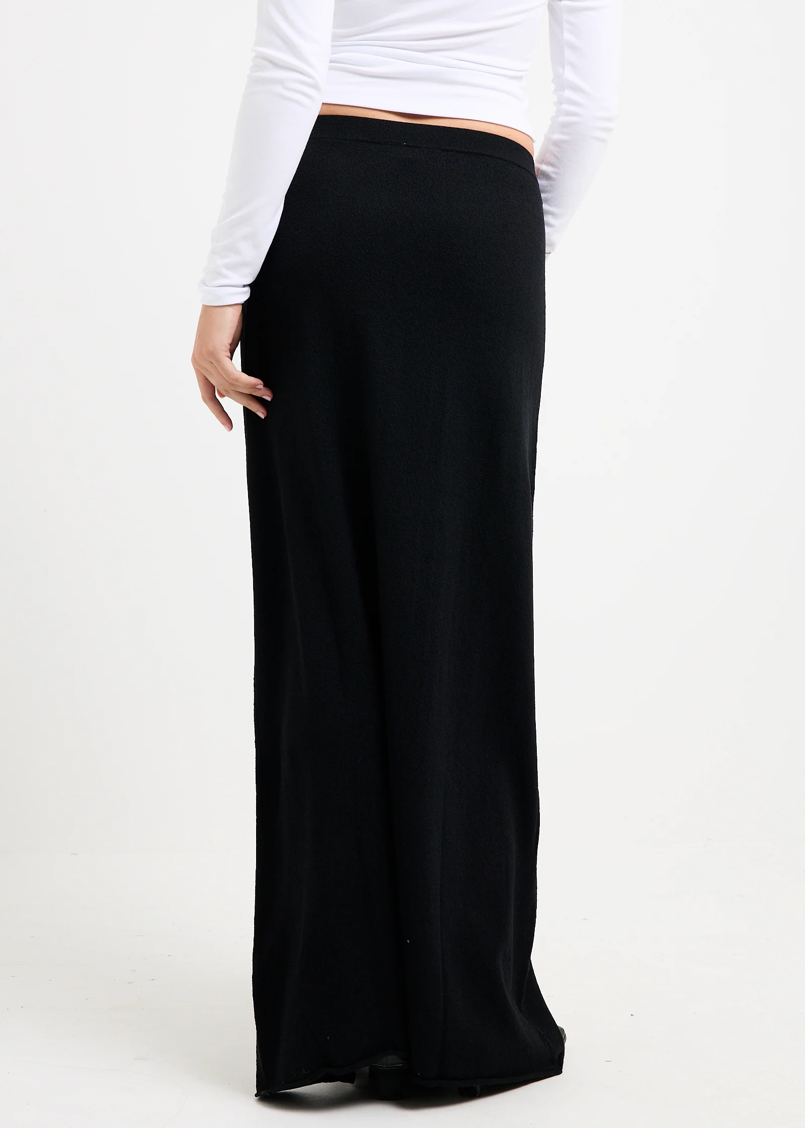 Imola Belted Knit Maxi Skirt - Image 4