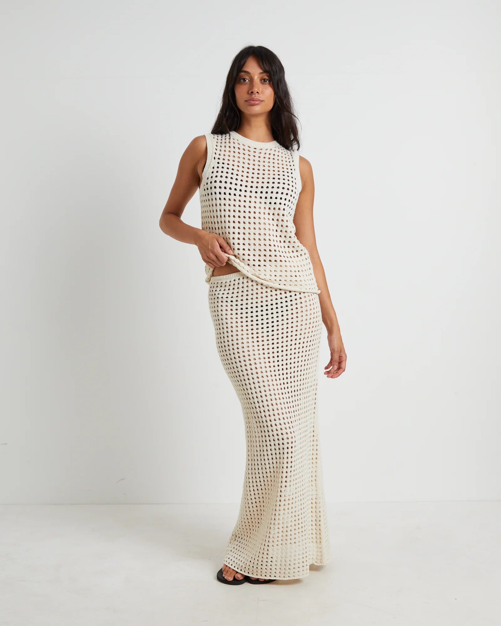 Iris Crochet Tank Top - Image 3