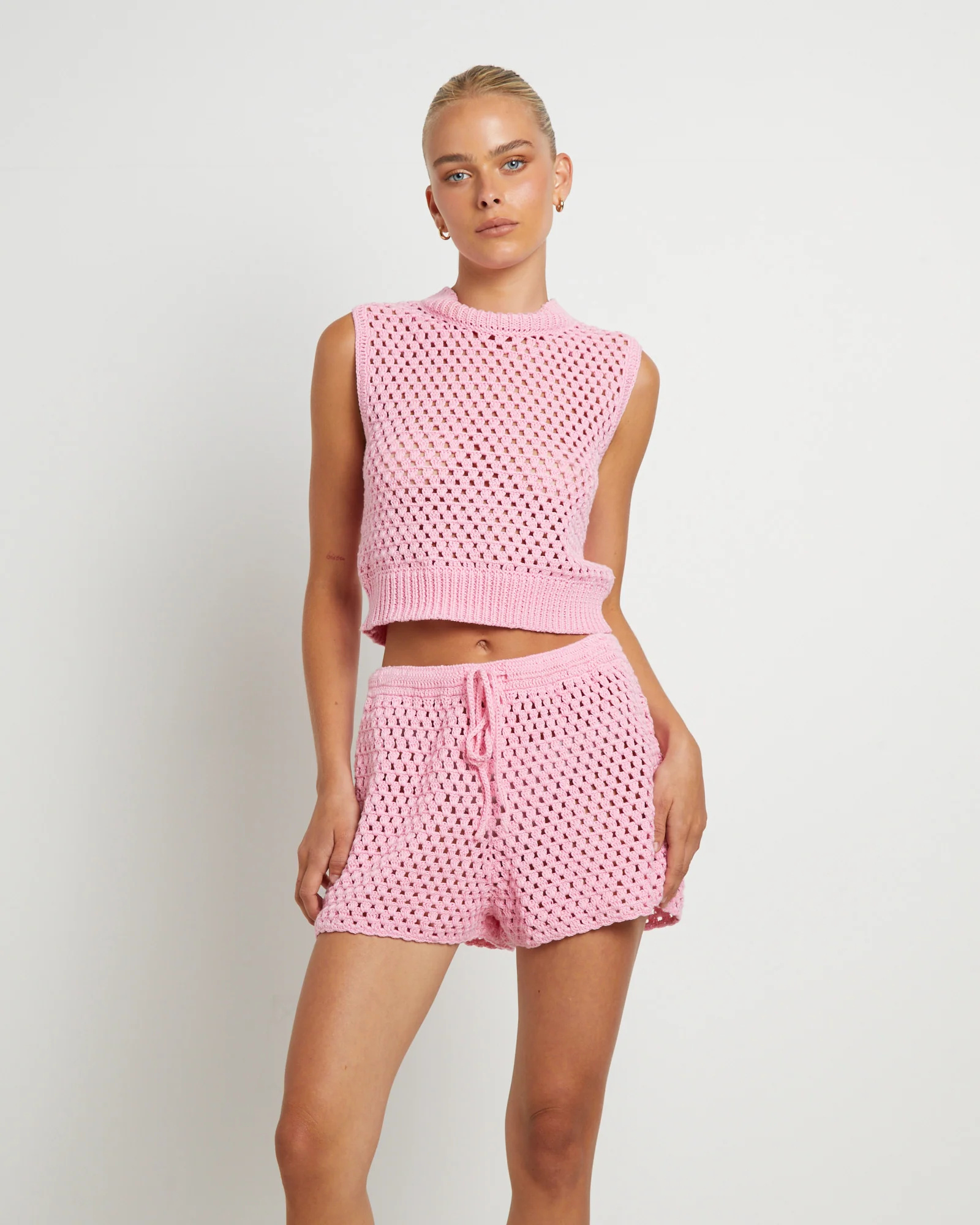 Isla Crochet Shorts in Pink - Image 4
