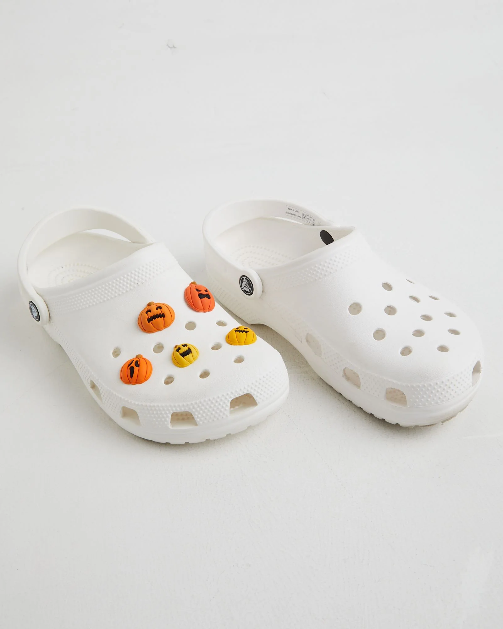 Jack O Lantern 5 Pack Jibbitz - Image 5