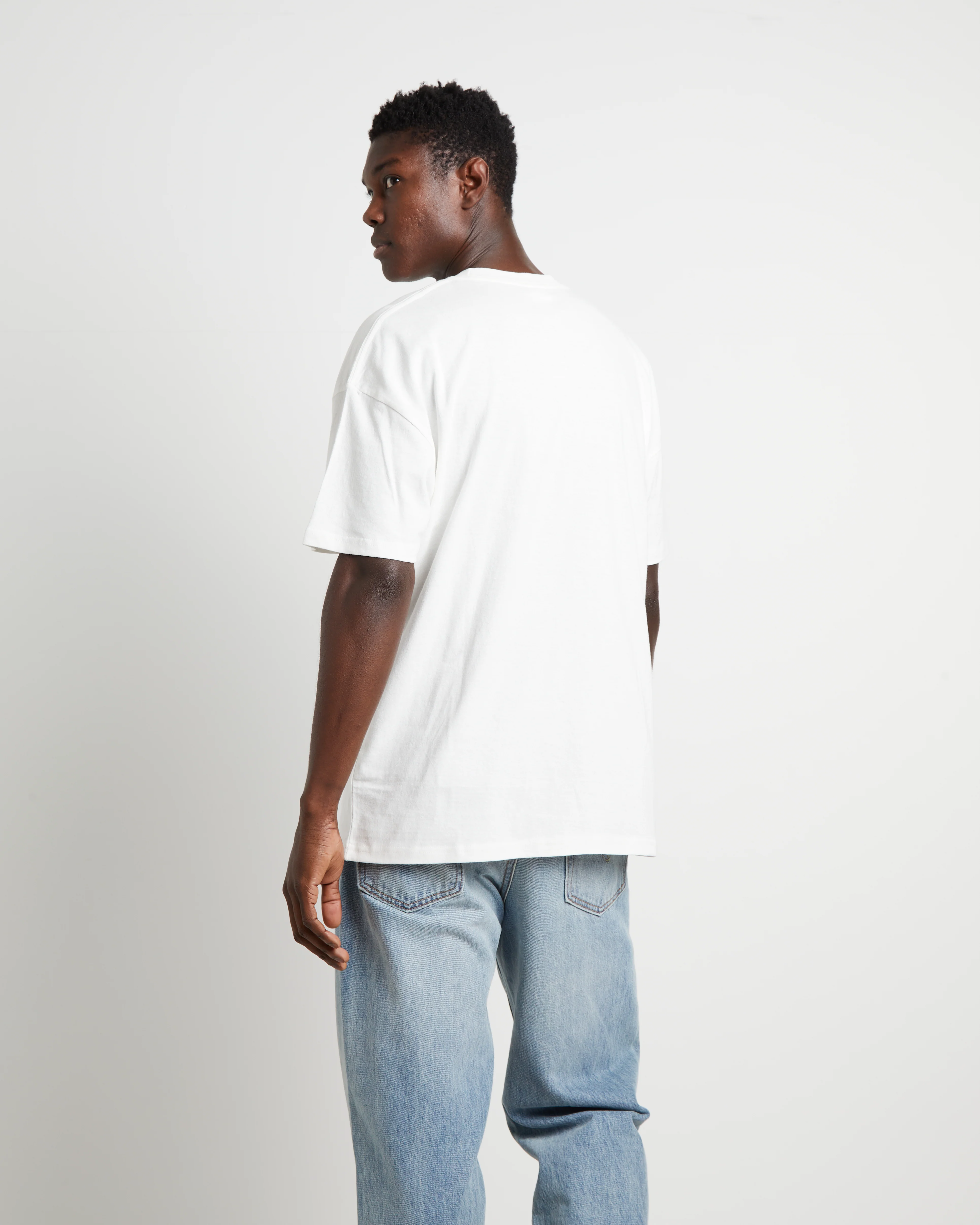 Jon Short Sleeve T-Shirt in Solid Washed White - Image 2
