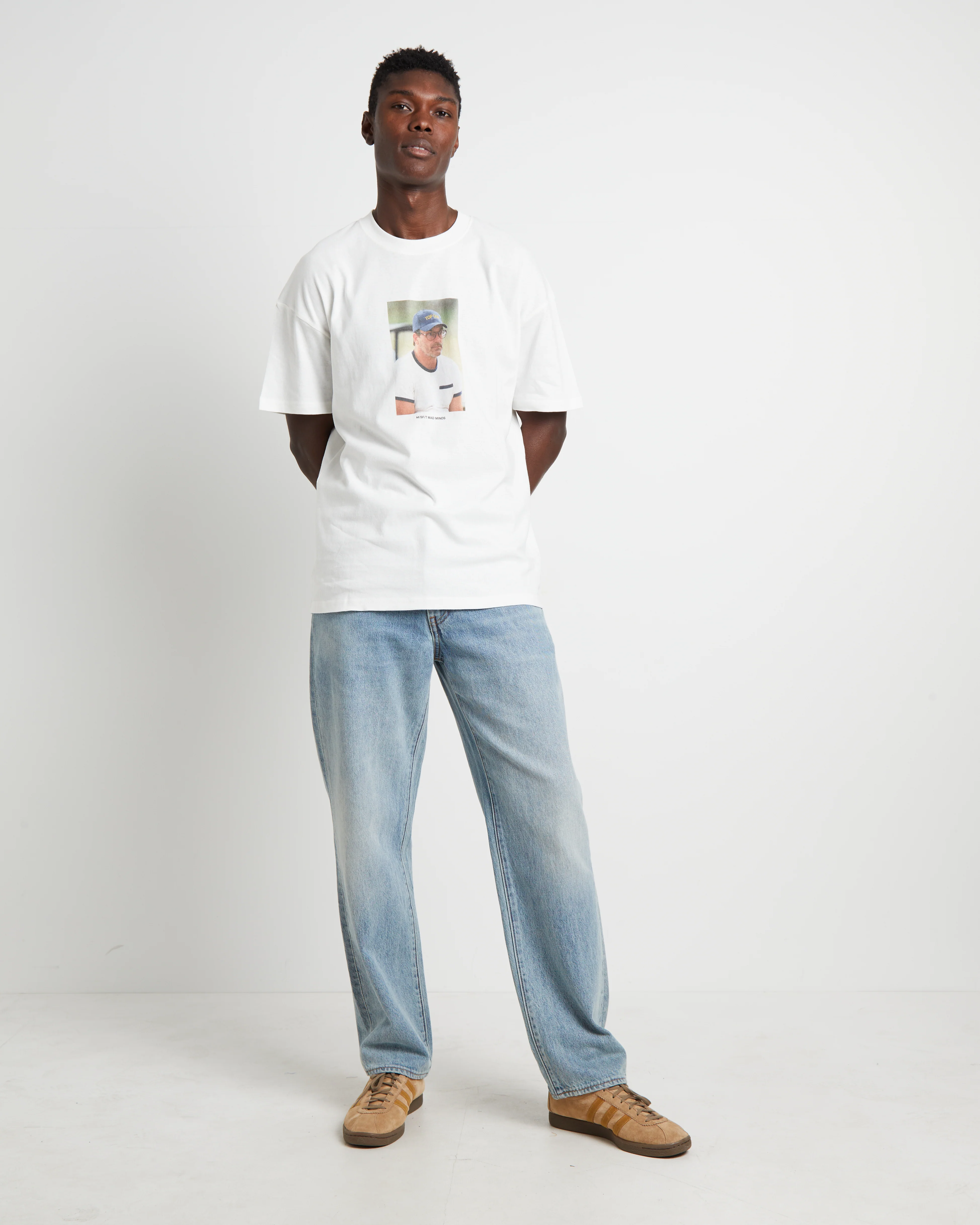 Jon Short Sleeve T-Shirt in Solid Washed White - Image 3