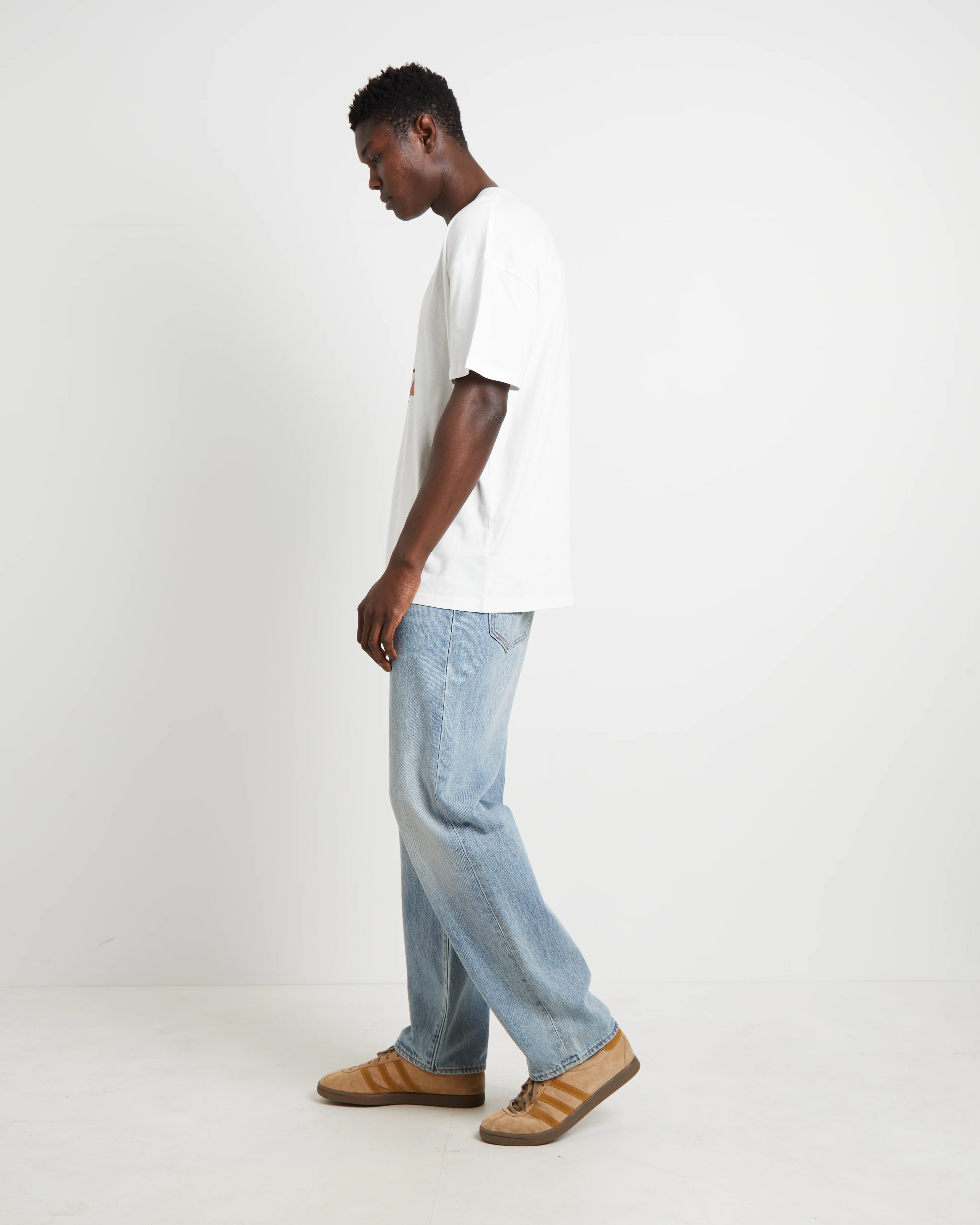 Jon Short Sleeve T-Shirt in Solid Washed White - Image 4