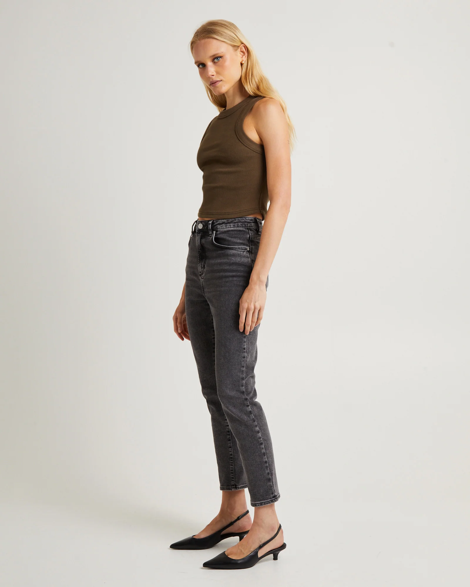 Jonesy Recut Singlet - Image 4