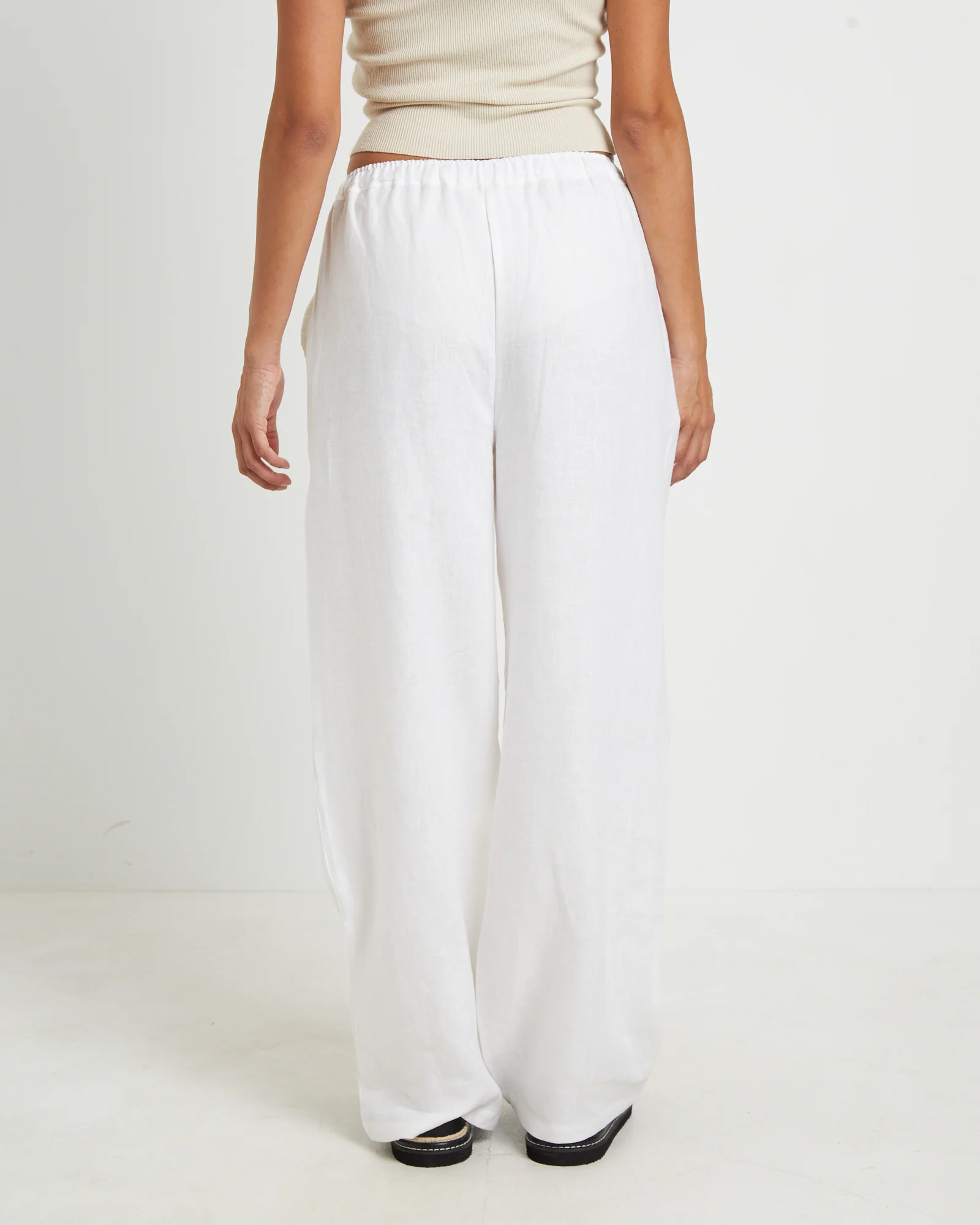 Kai Linen Draw Pants in White - Image 2