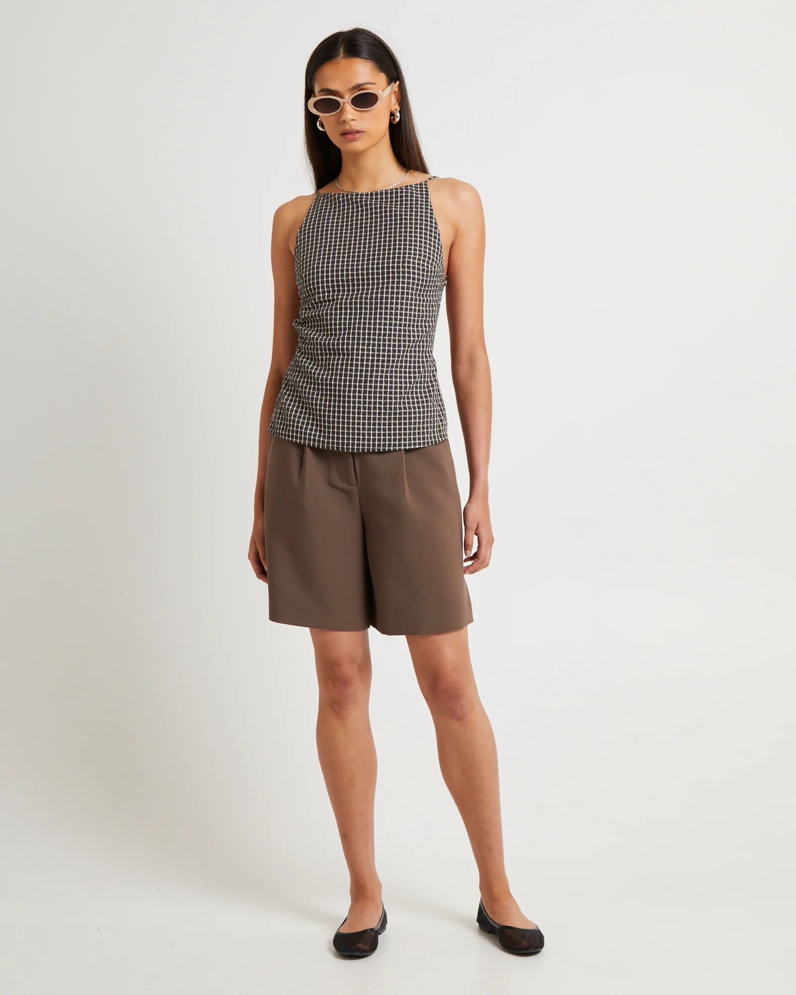 Kaia Backless Tunic Top in Black - Image 3