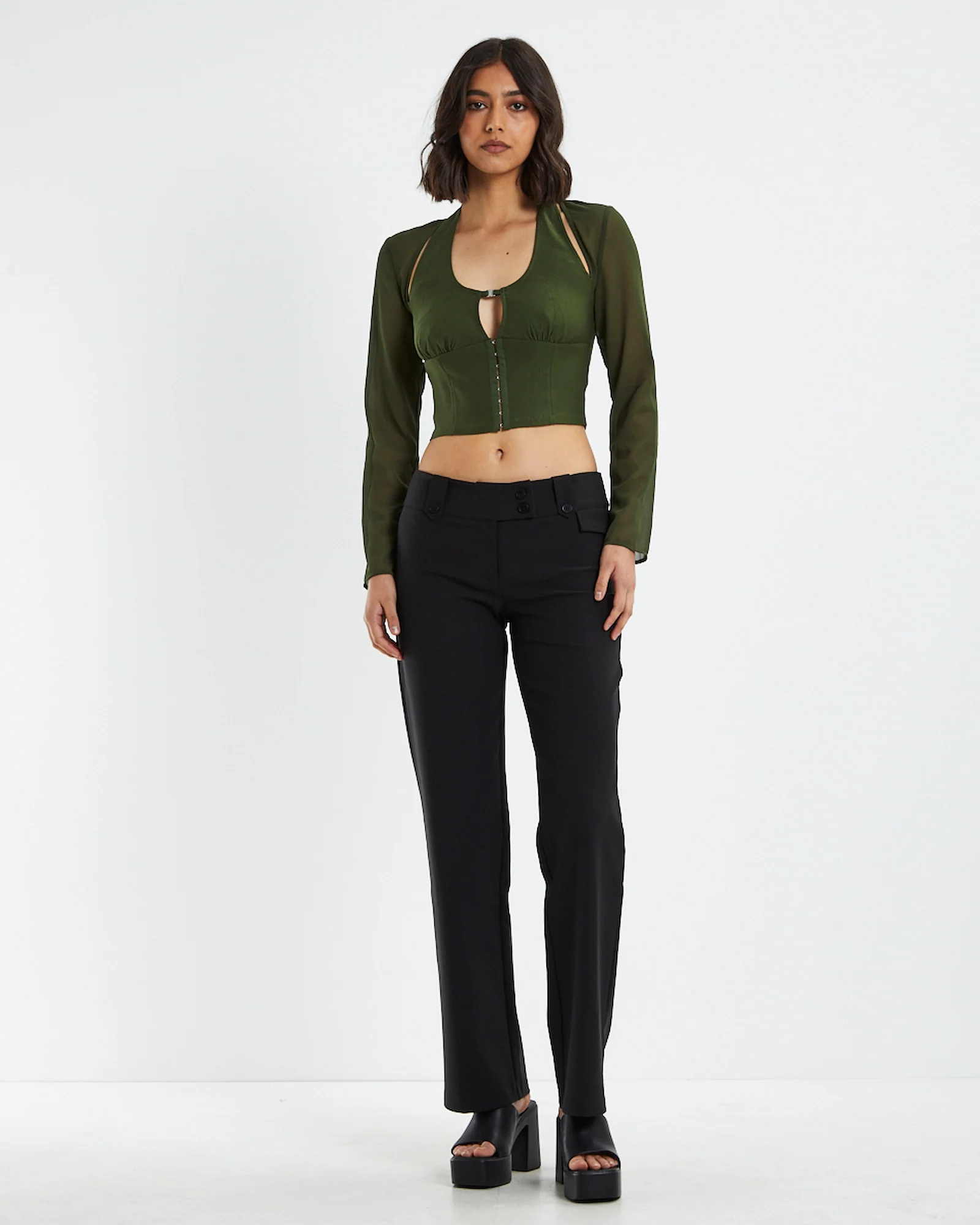 Kamali Hook Front Long Sleeve Halter Top Green - Image 3