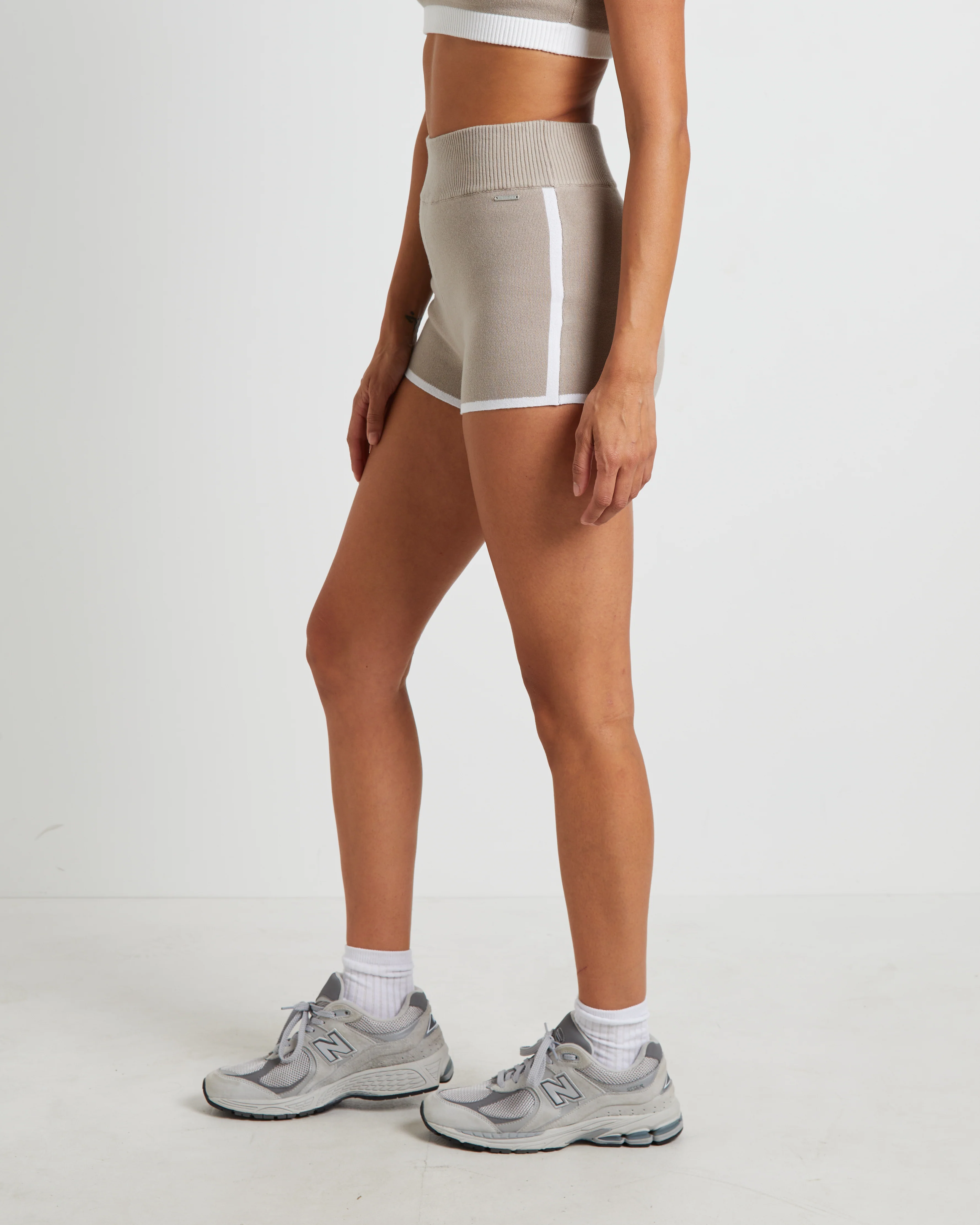 Kay Knit Contrast Hot Shorts - Image 4