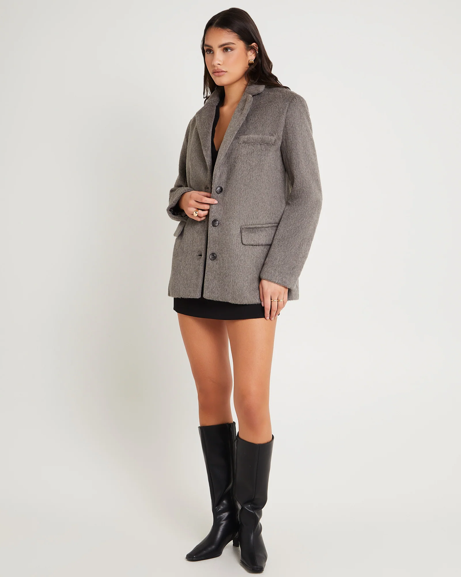 Kia Melton Blazer - Image 2