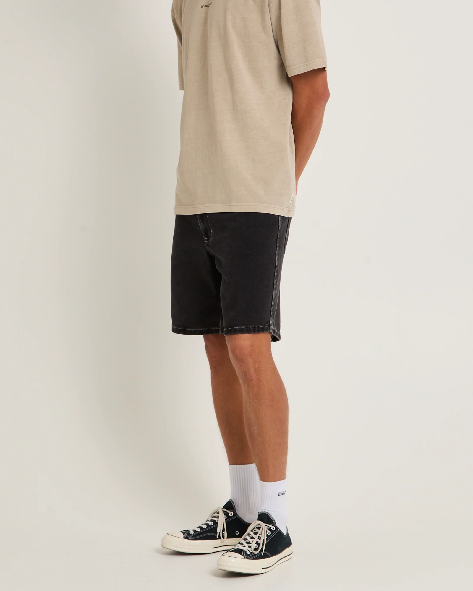 Knocker Contrast Vintage Denim Shorts - Image 4