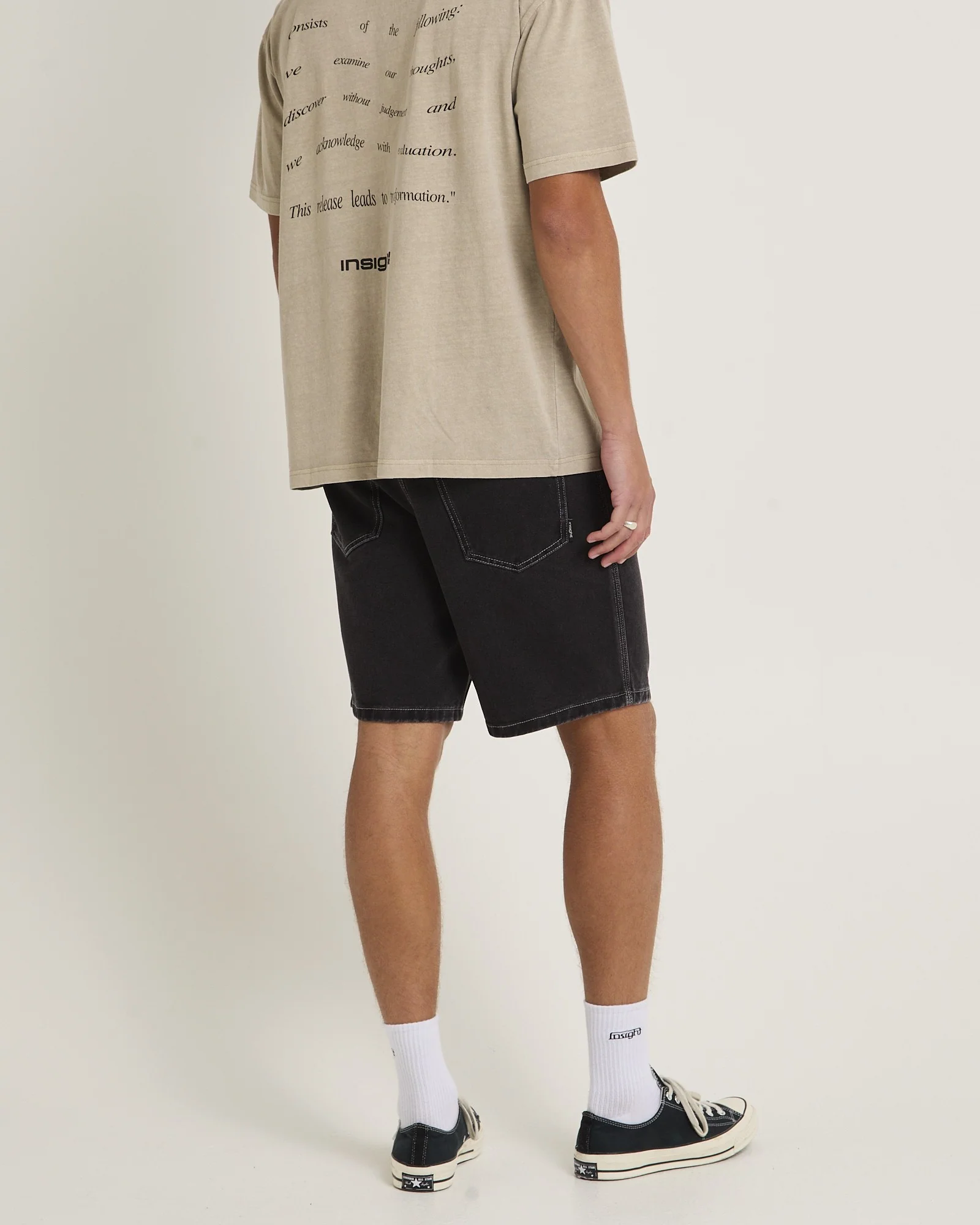 Knocker Contrast Vintage Denim Shorts - Image 5