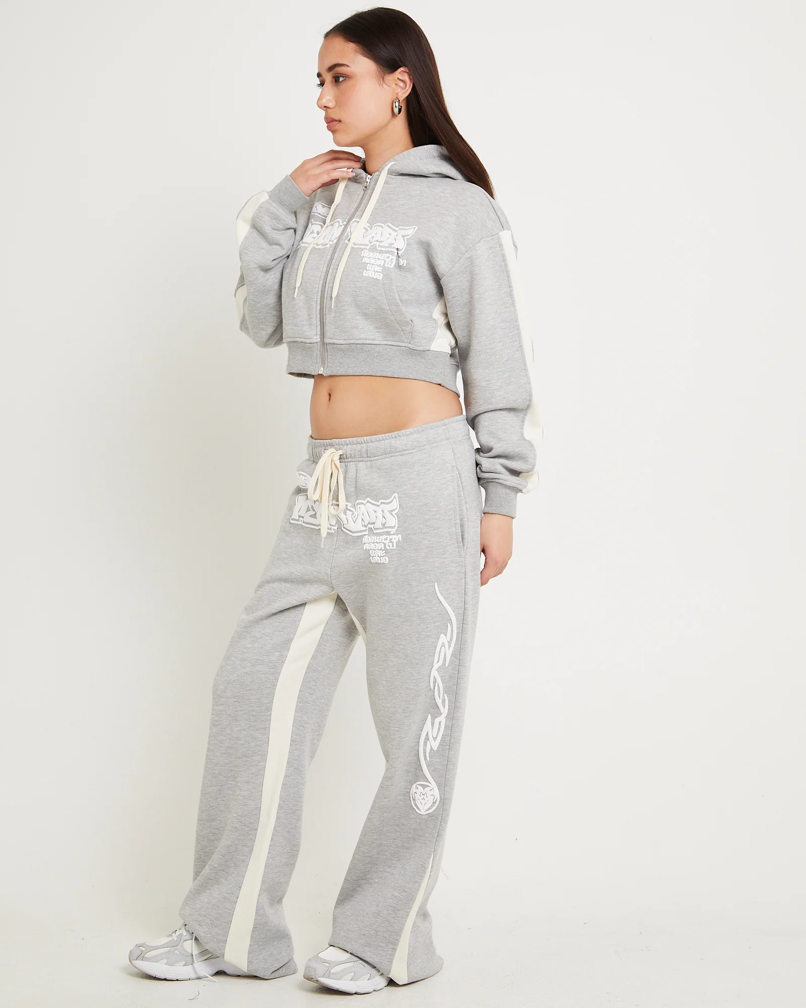 Koi Graphic Sweatpants - Image 3