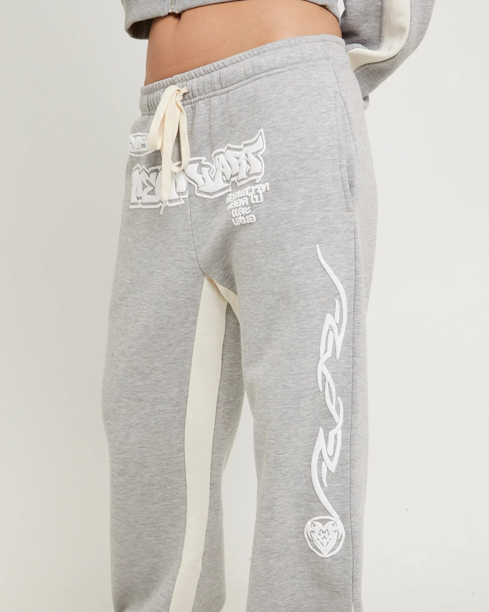 Koi Graphic Sweatpants - Image 5