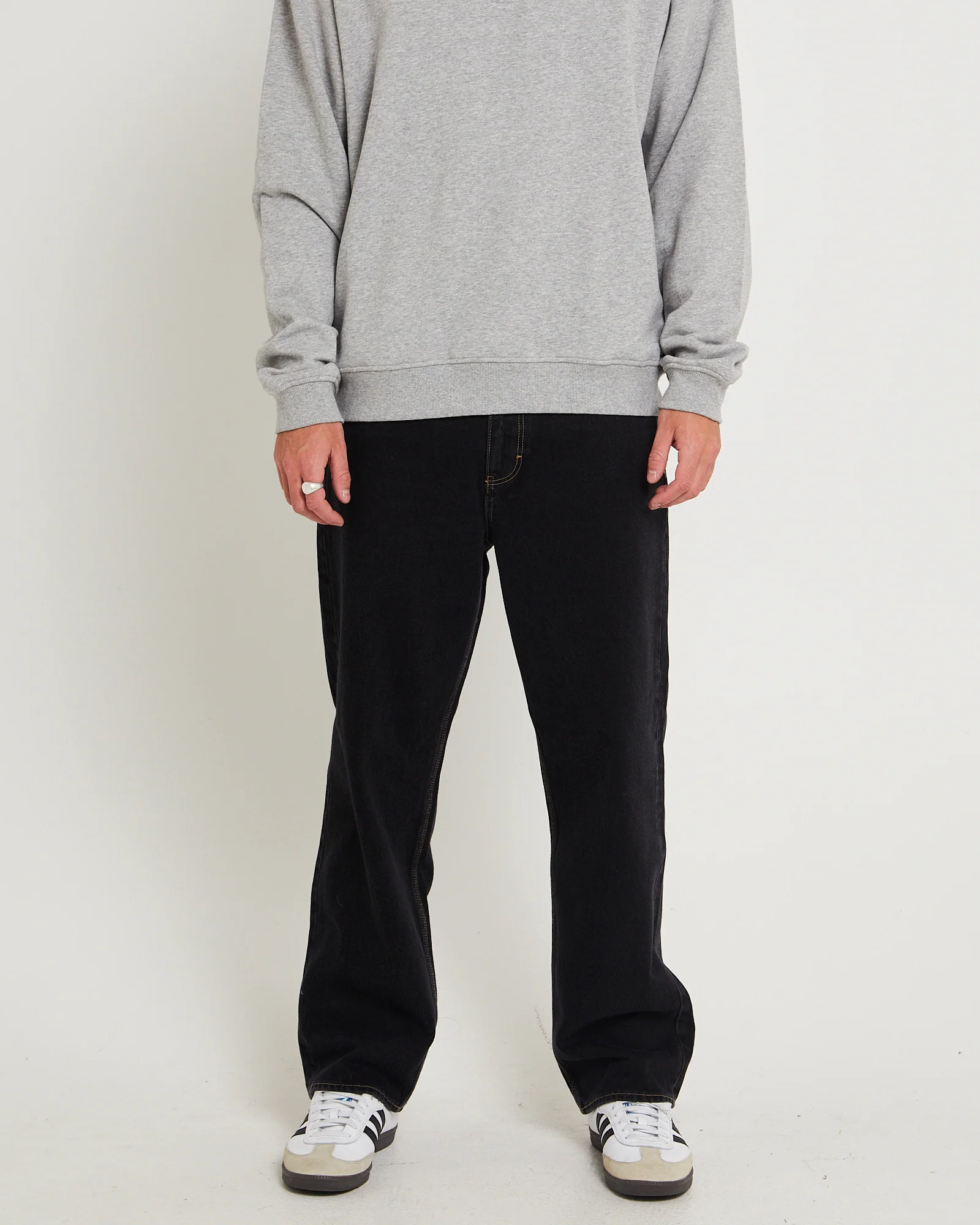 L-Four Baggy Denim Jeans Black Superused - Image 3