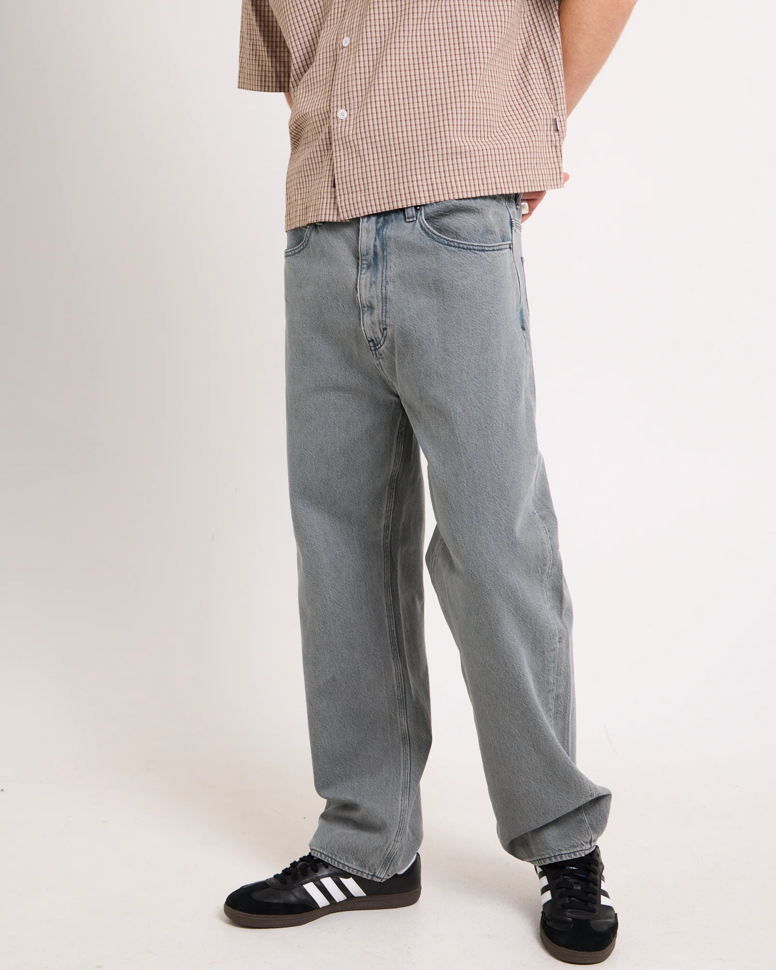 L-Four Baggy Denim Jeans - Image 4