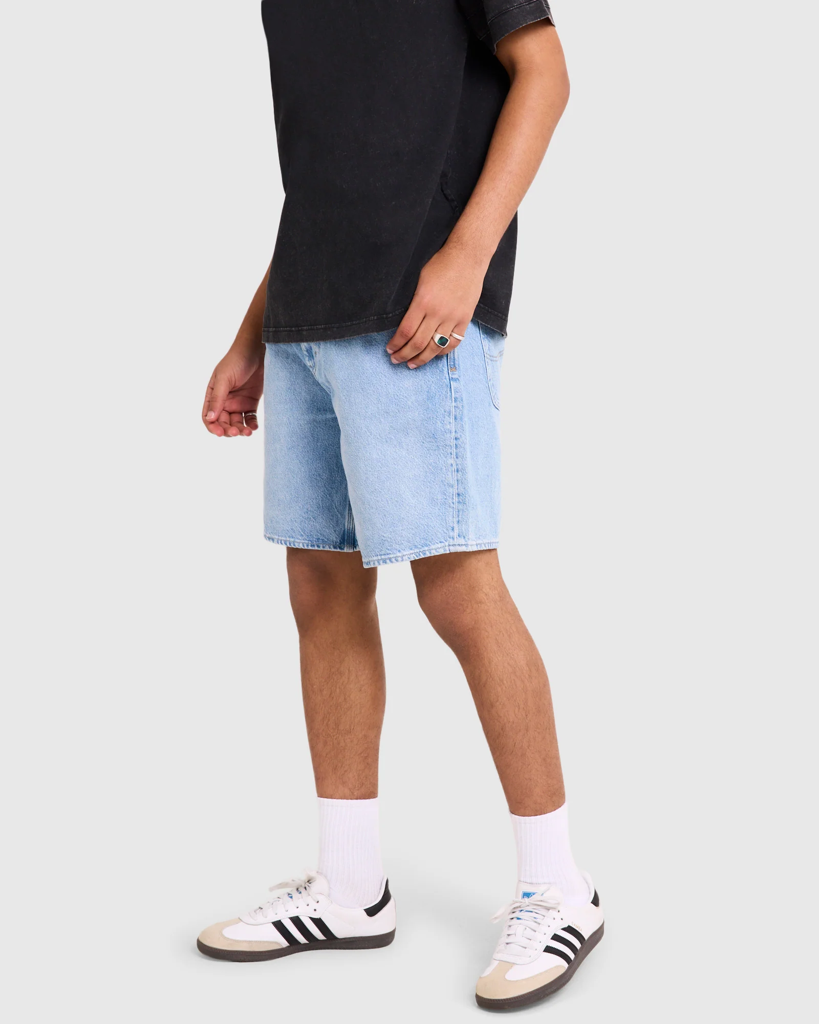 L-Four Baggy Denim Shorts - Image 4