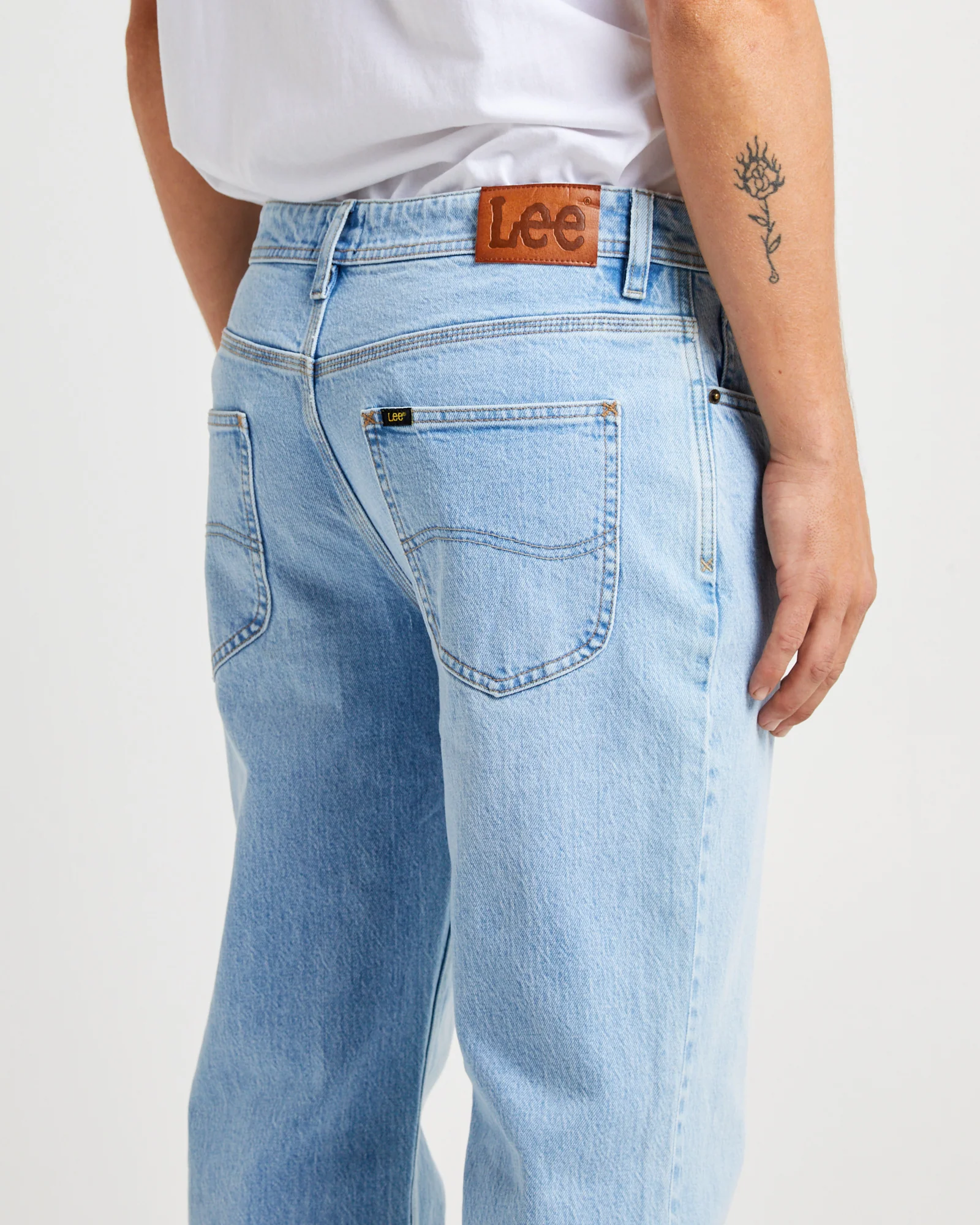 L-Three Denim Jeans Lit - Image 6