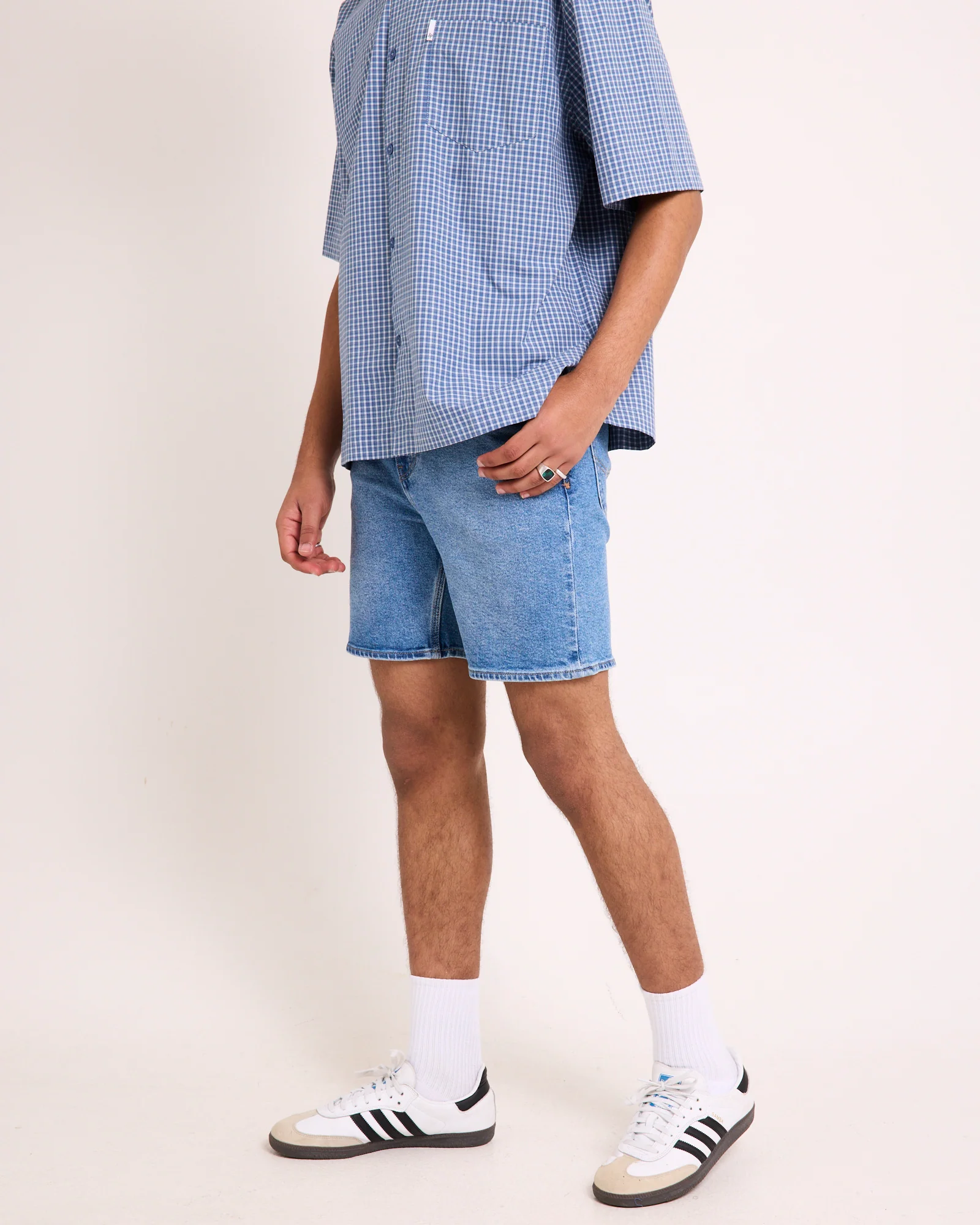 L-Two Slim Denim Shorts - Image 5
