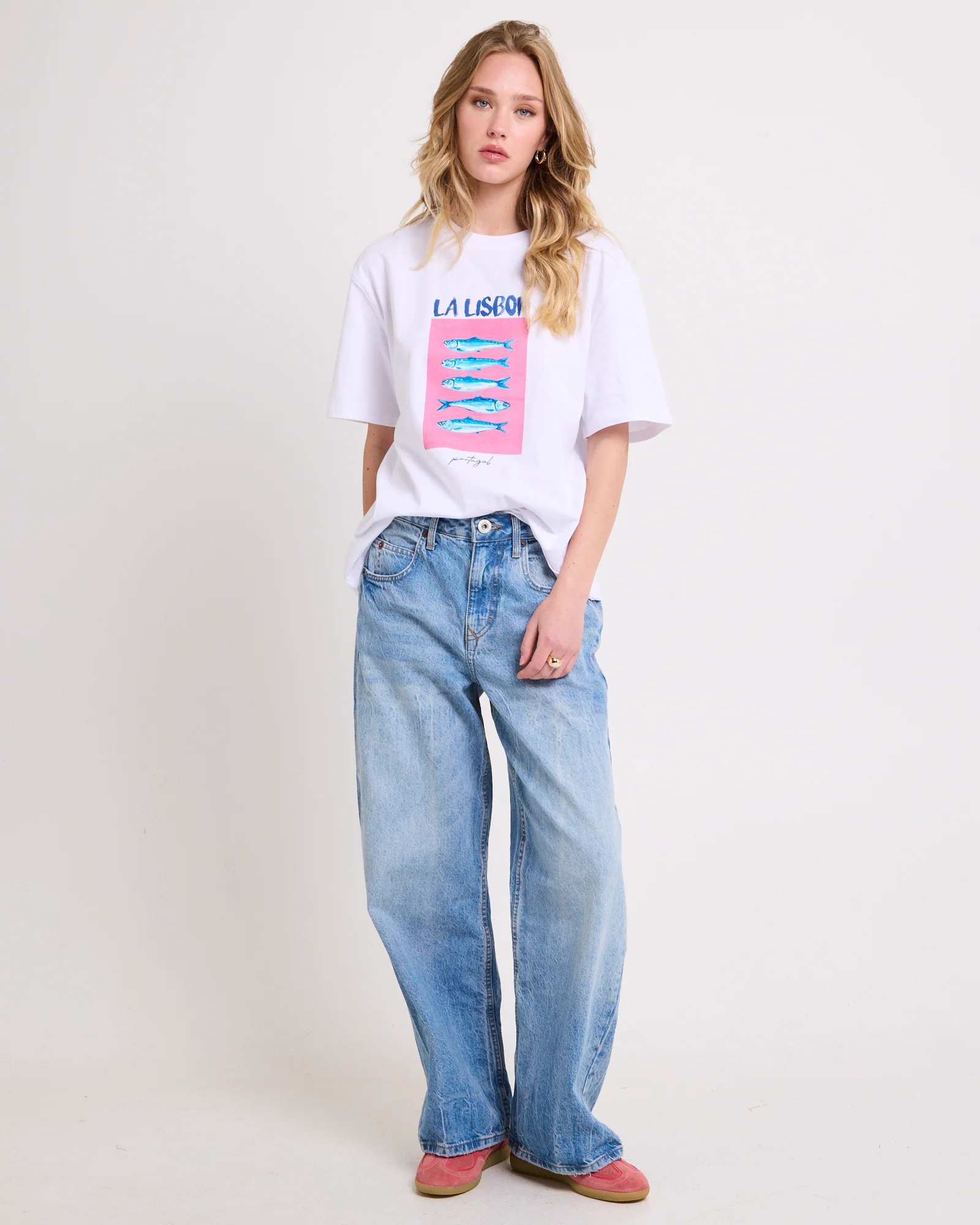 La Lisbon Oversized T-Shirt - Image 2