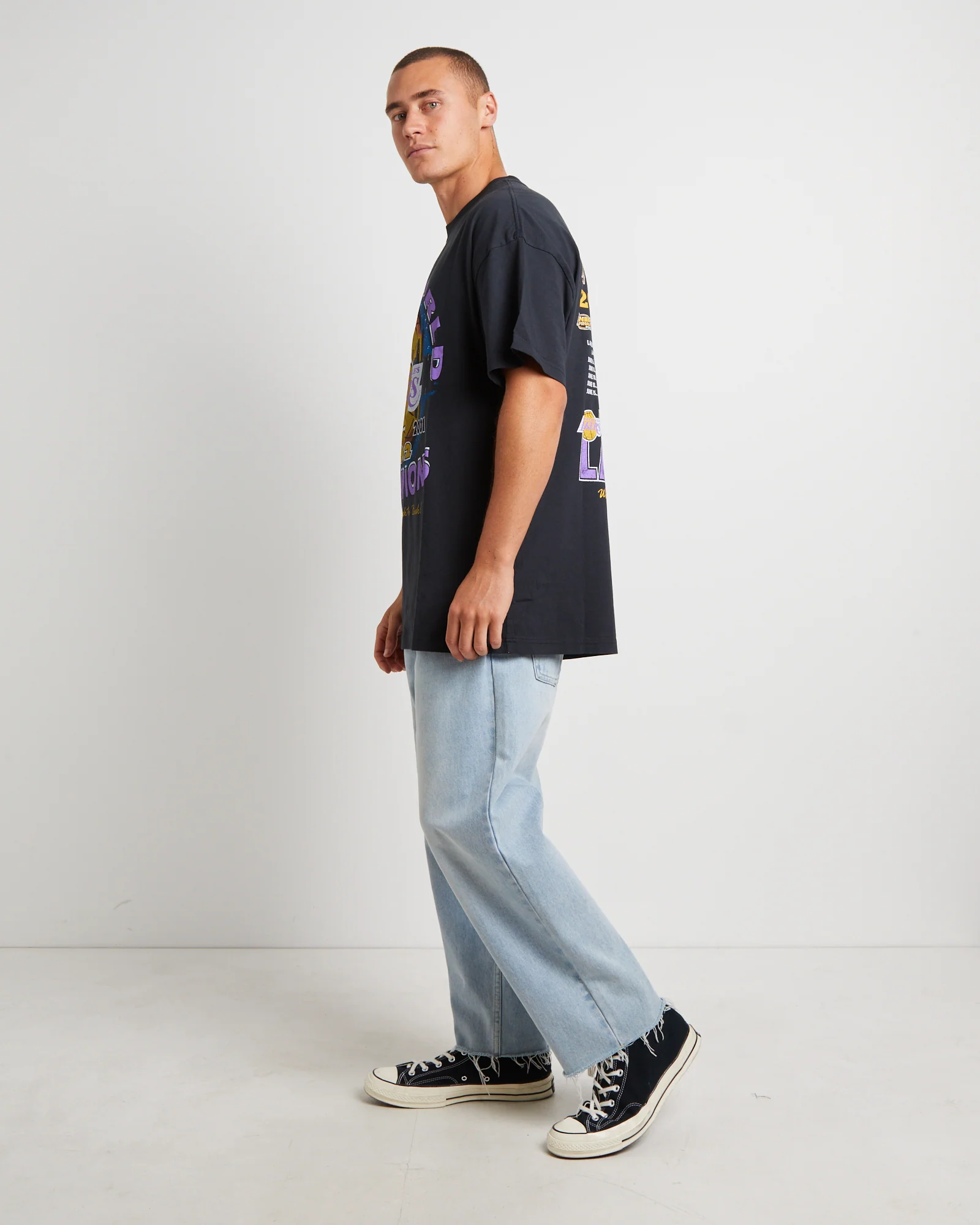 Lakers Final Champions T-Shirt in Faded Black - Image 4