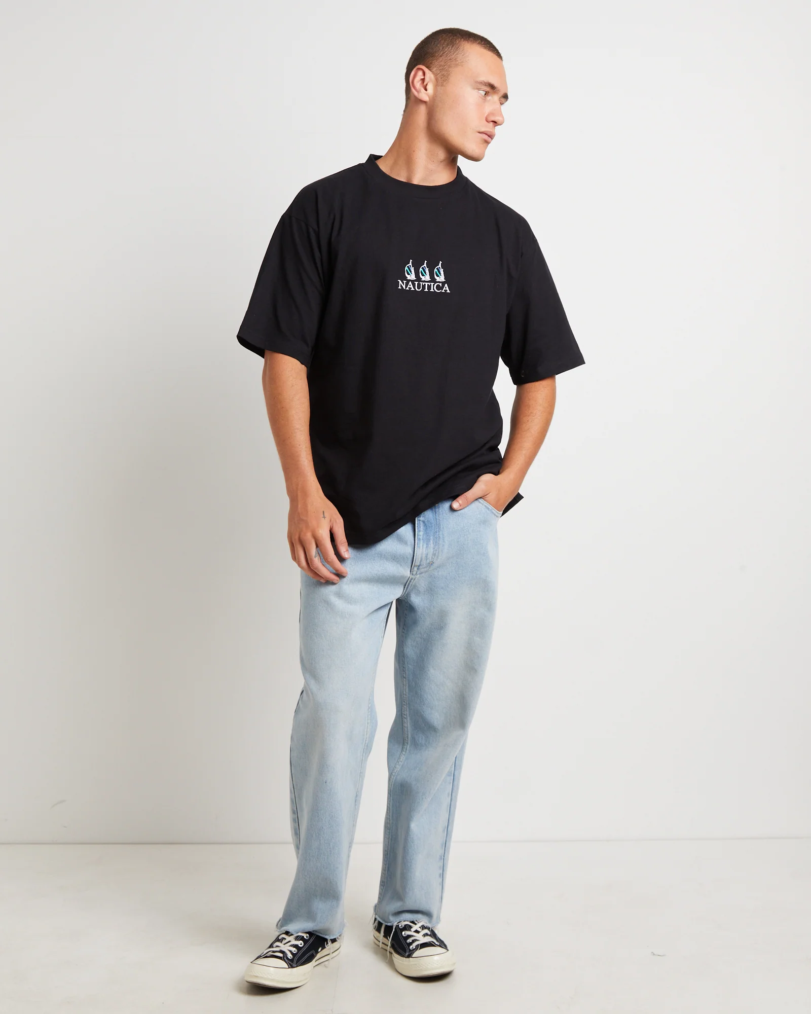 Lando Short Sleeve T-Shirt in Black - Image 3